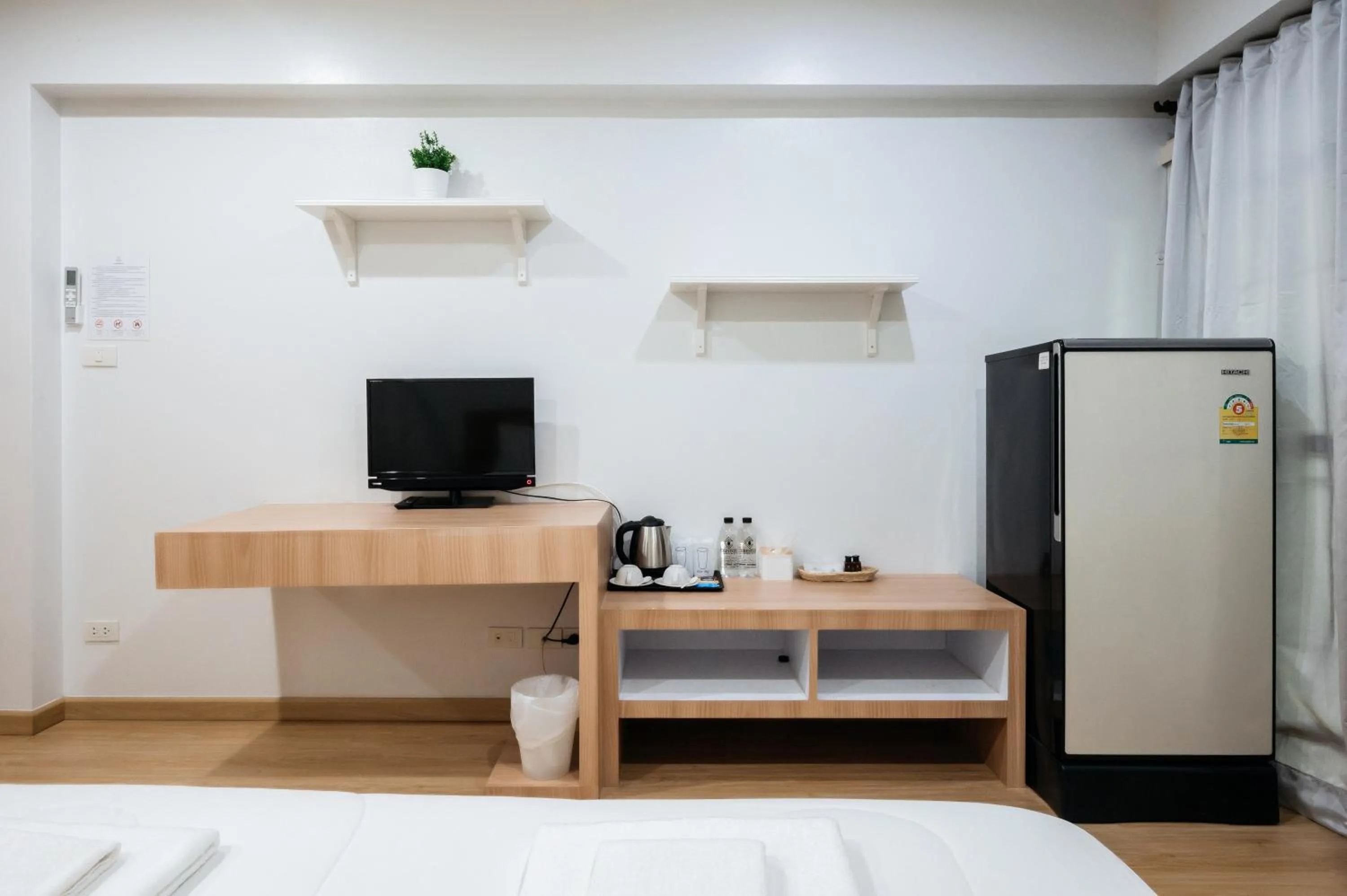 Bed in Creston Grand Hotel Suphan Buri