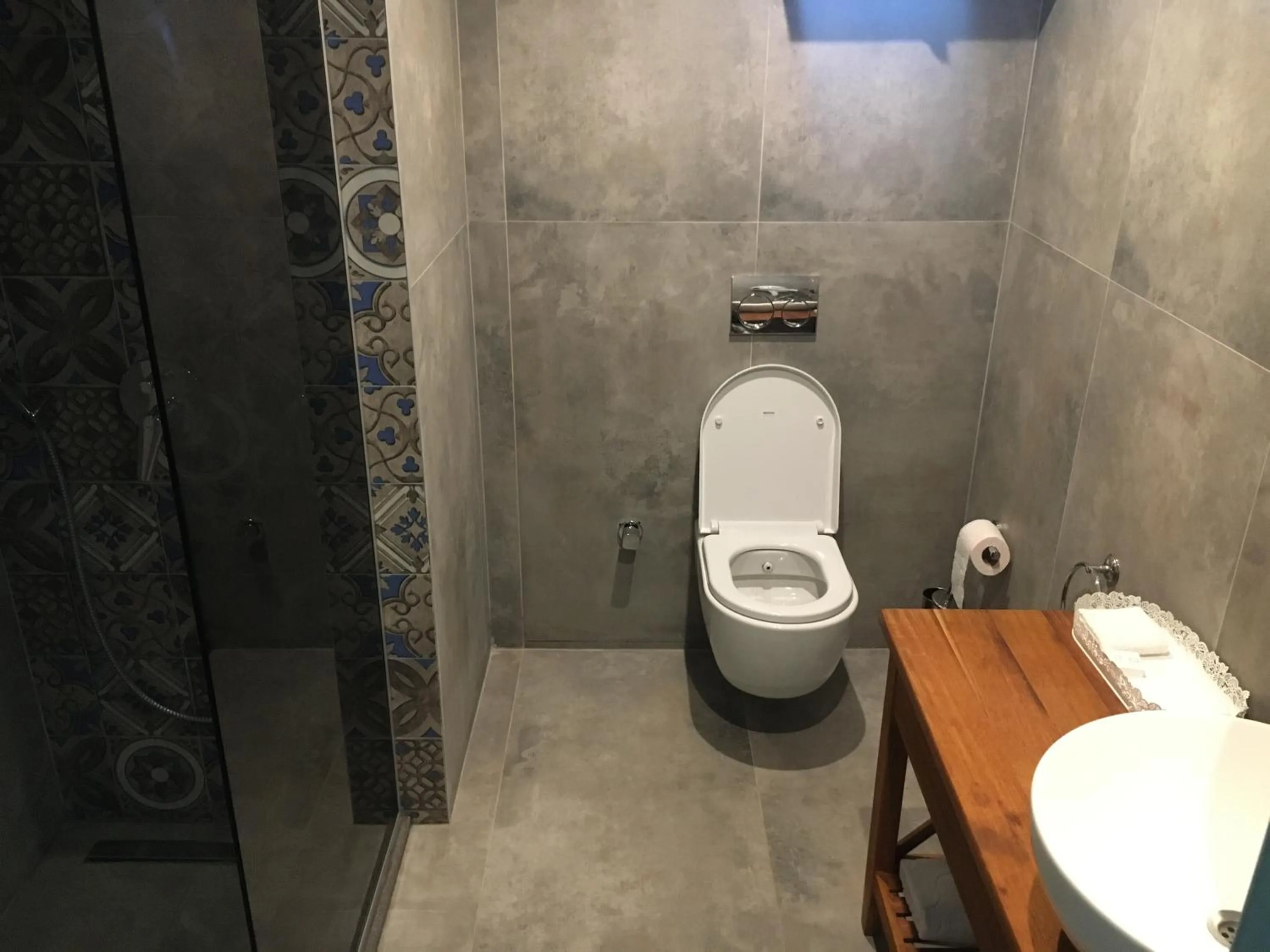 Toilet in Villa Oliva Butik Hotel