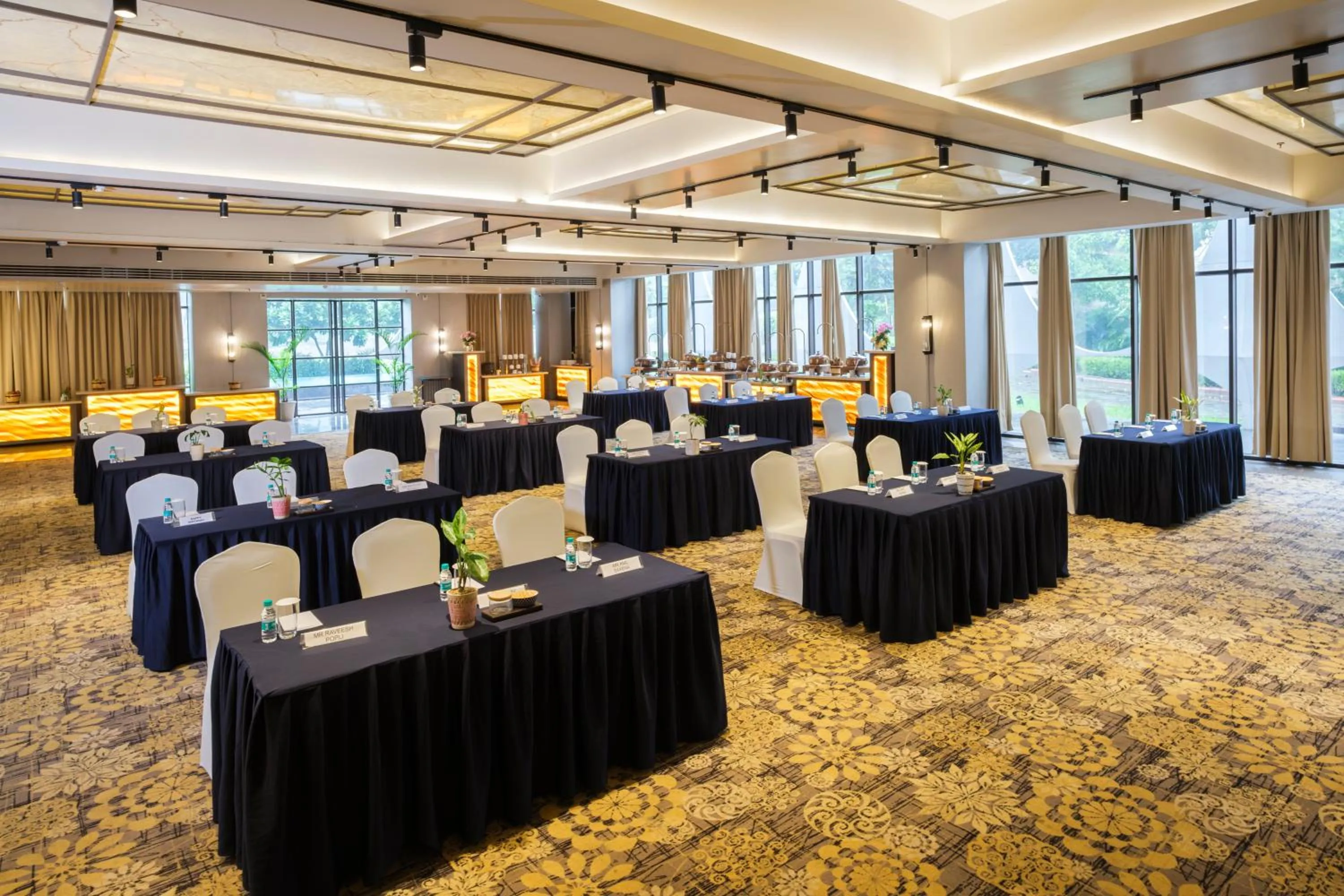 Banquet/Function facilities in Udman Hotel Greater Noida