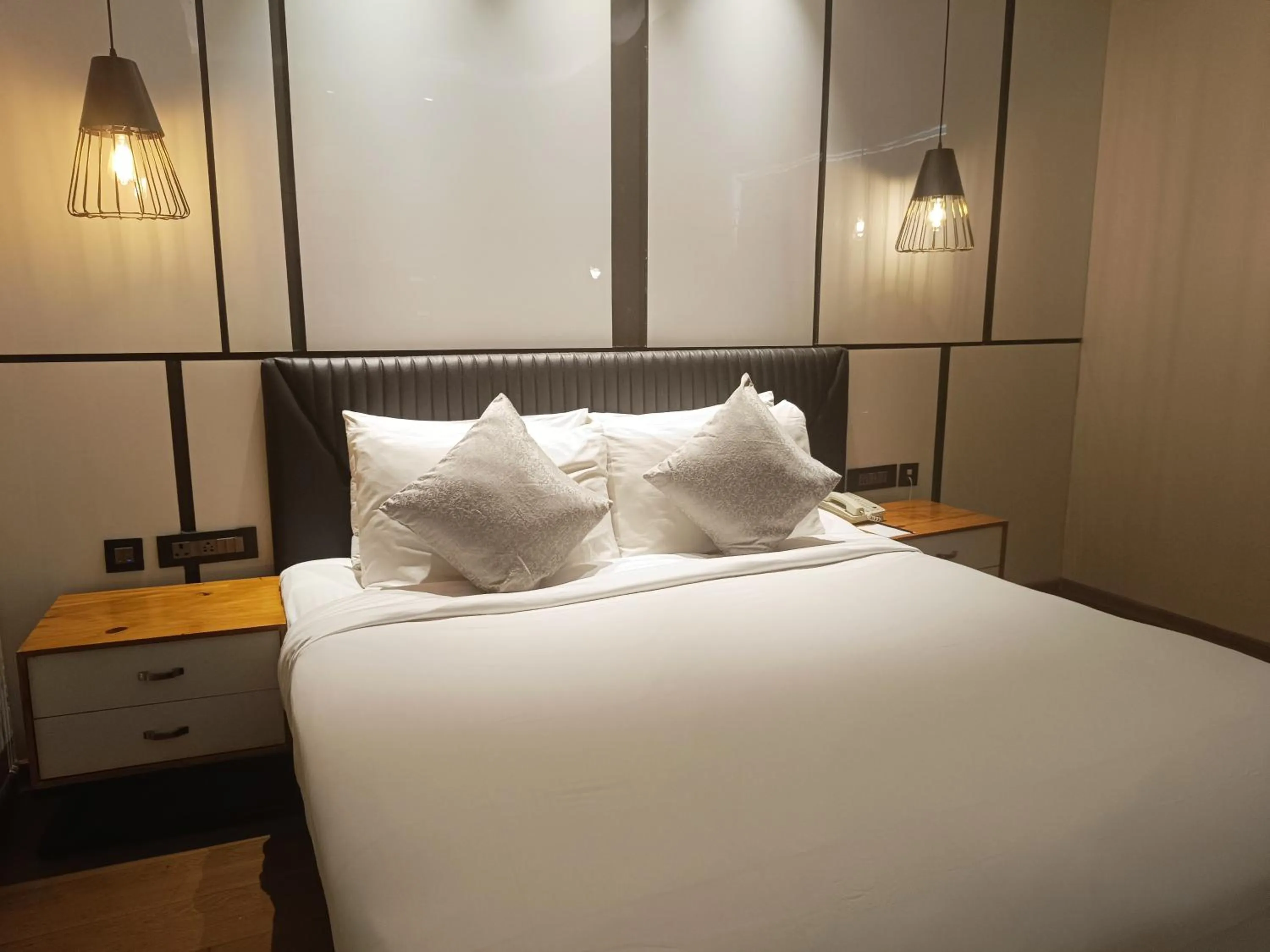 Bedroom, Bed in Udman Hotel Greater Noida