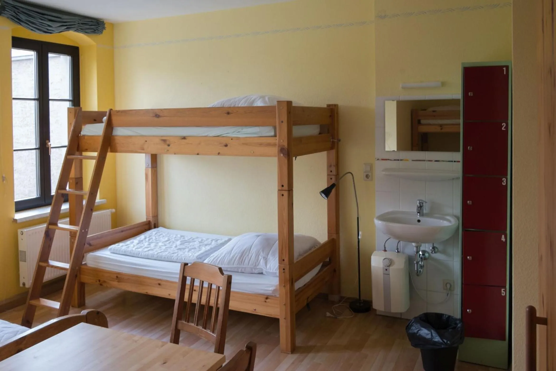 Photo of the whole room, Bed in Hostel Louise 20