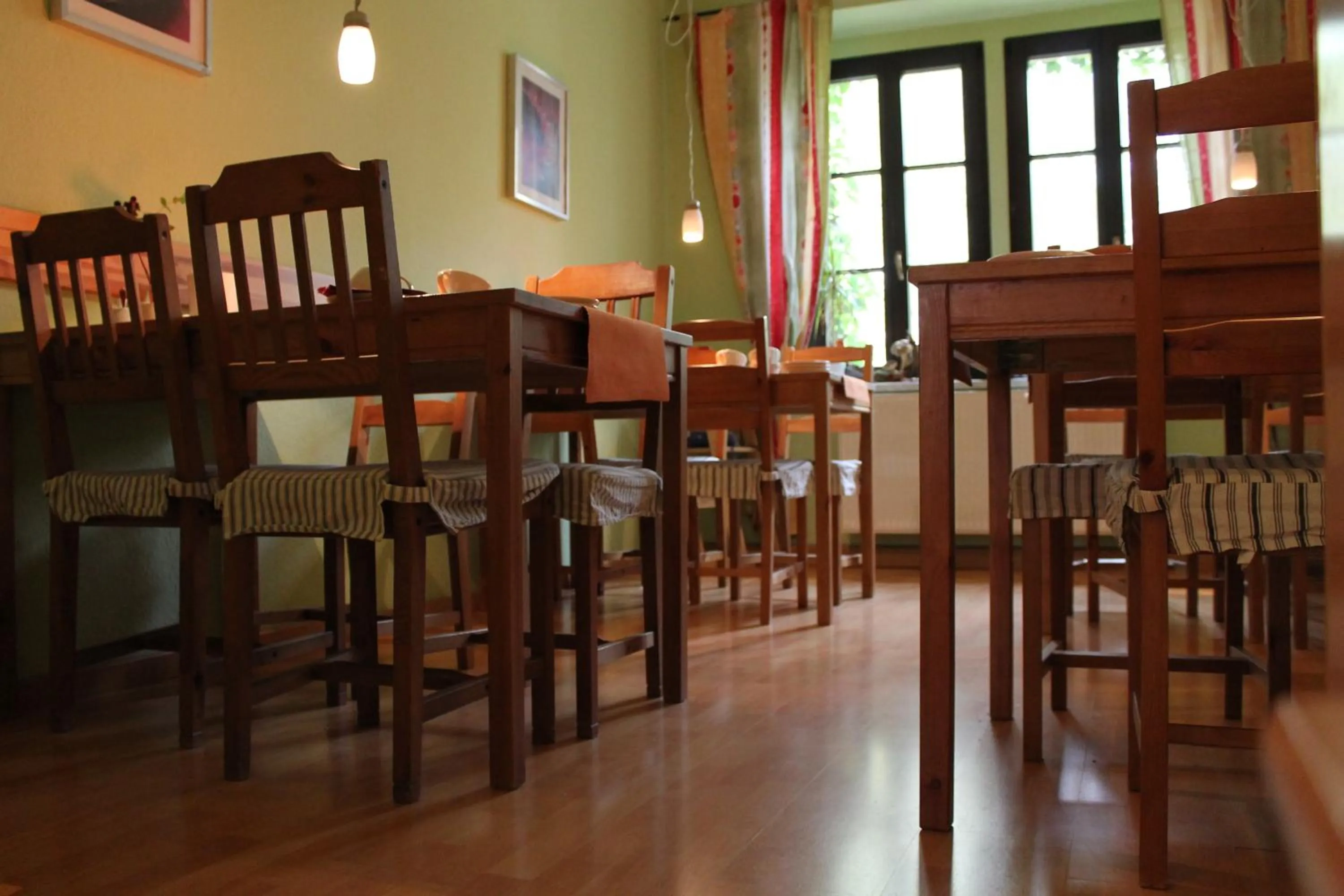 Dining area in Hostel Louise 20