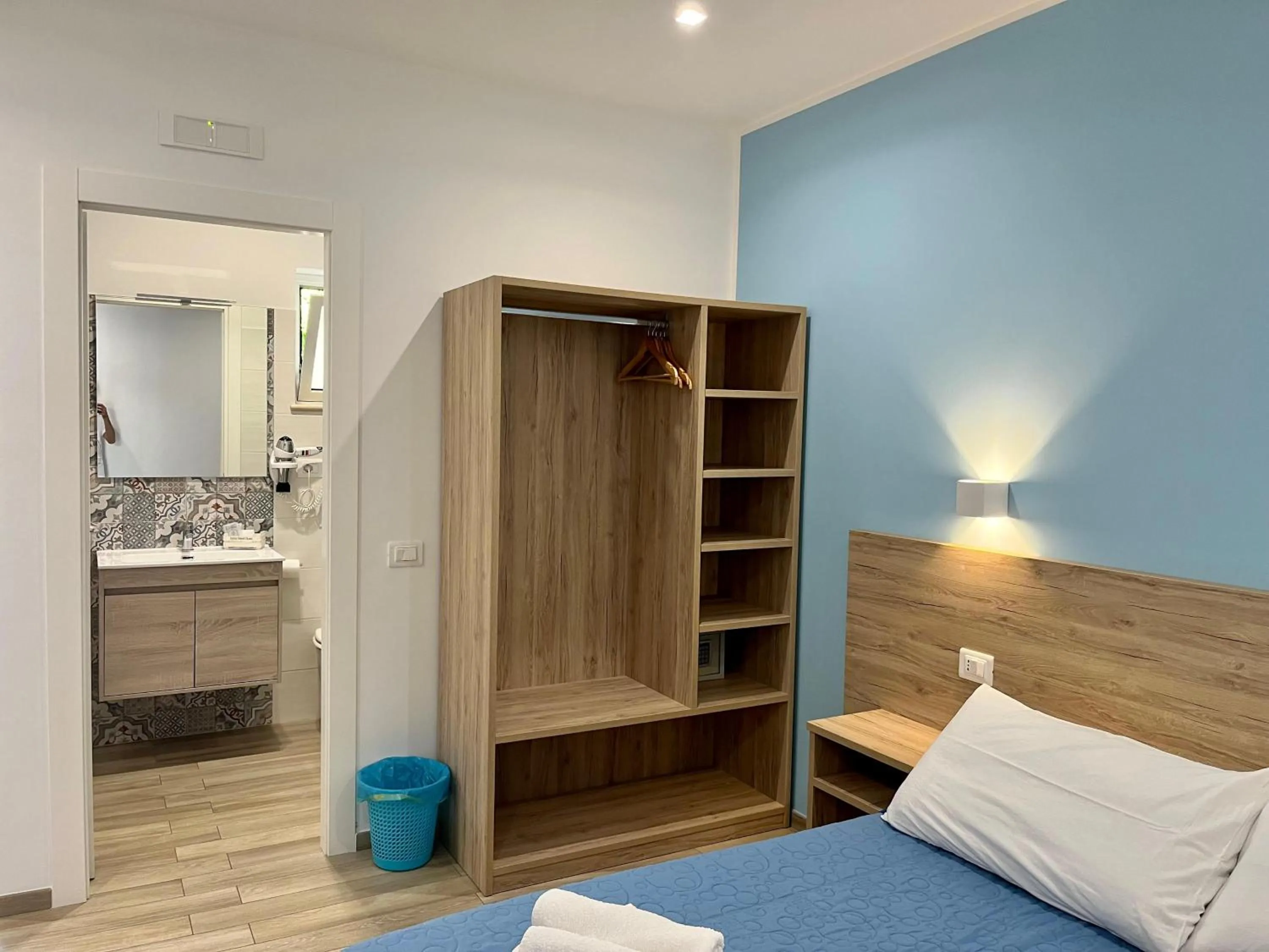 Bed in Salsedine Tropea Capo Vaticano