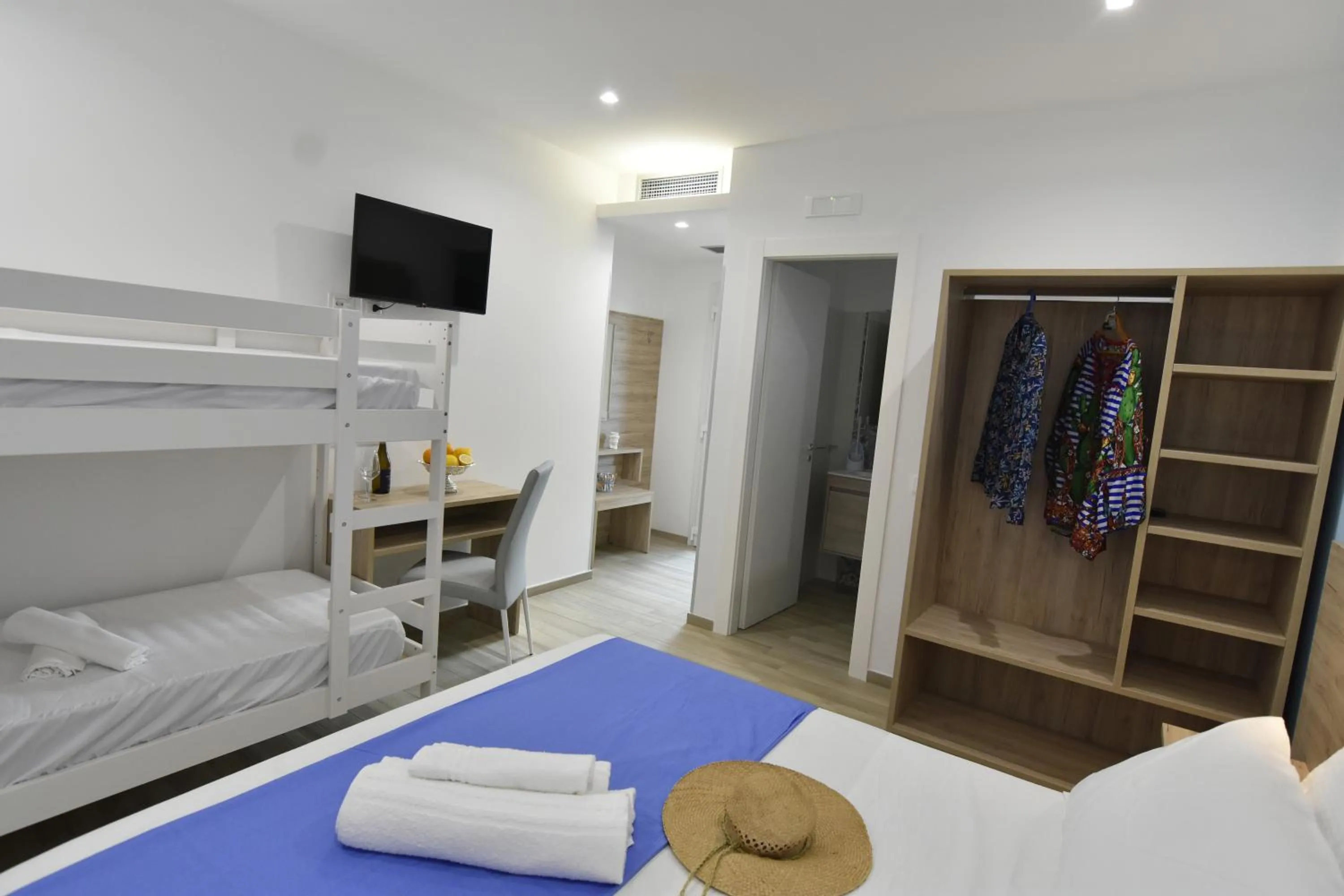 Bed in Salsedine Tropea Capo Vaticano