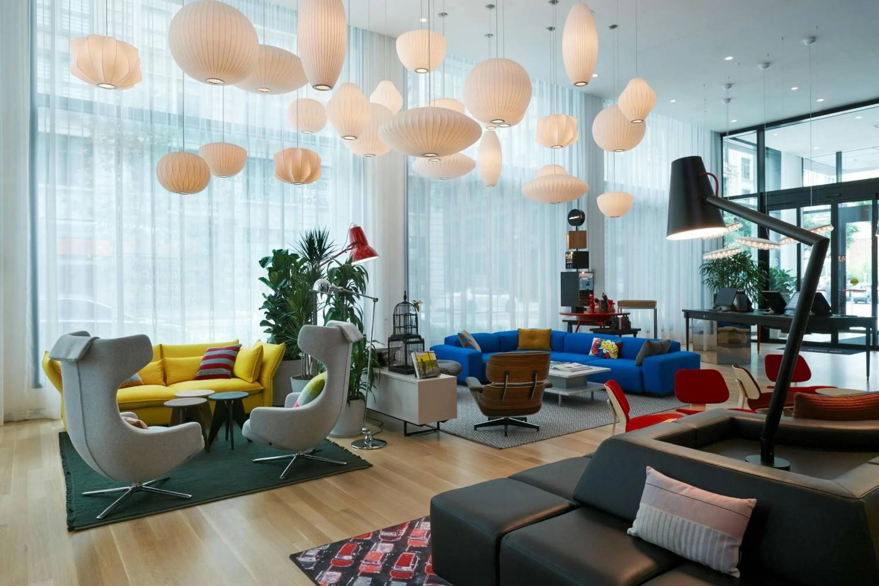 Lobby or reception in citizenM Los Angeles Downtown