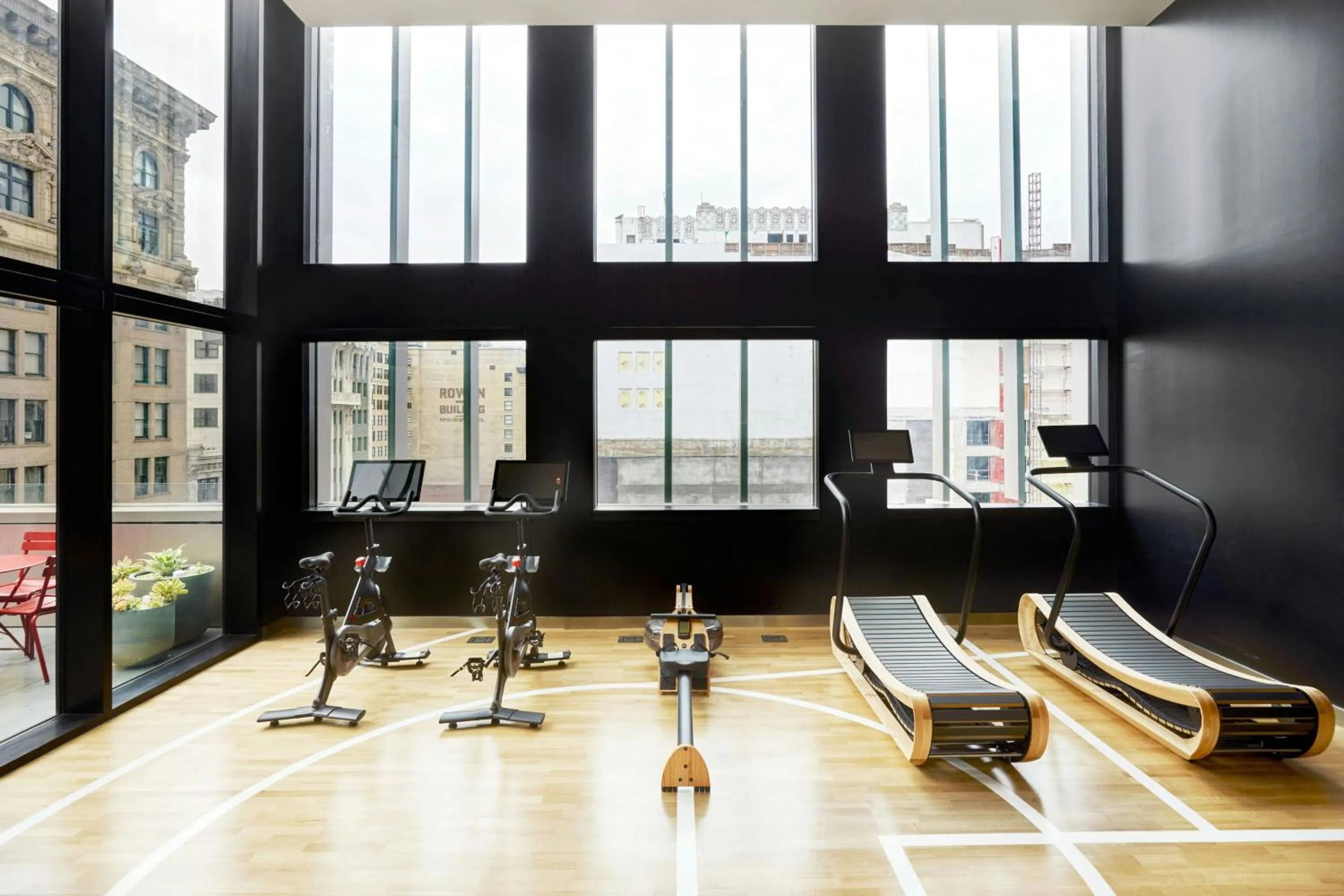 Area and facilities in citizenM Los Angeles Downtown