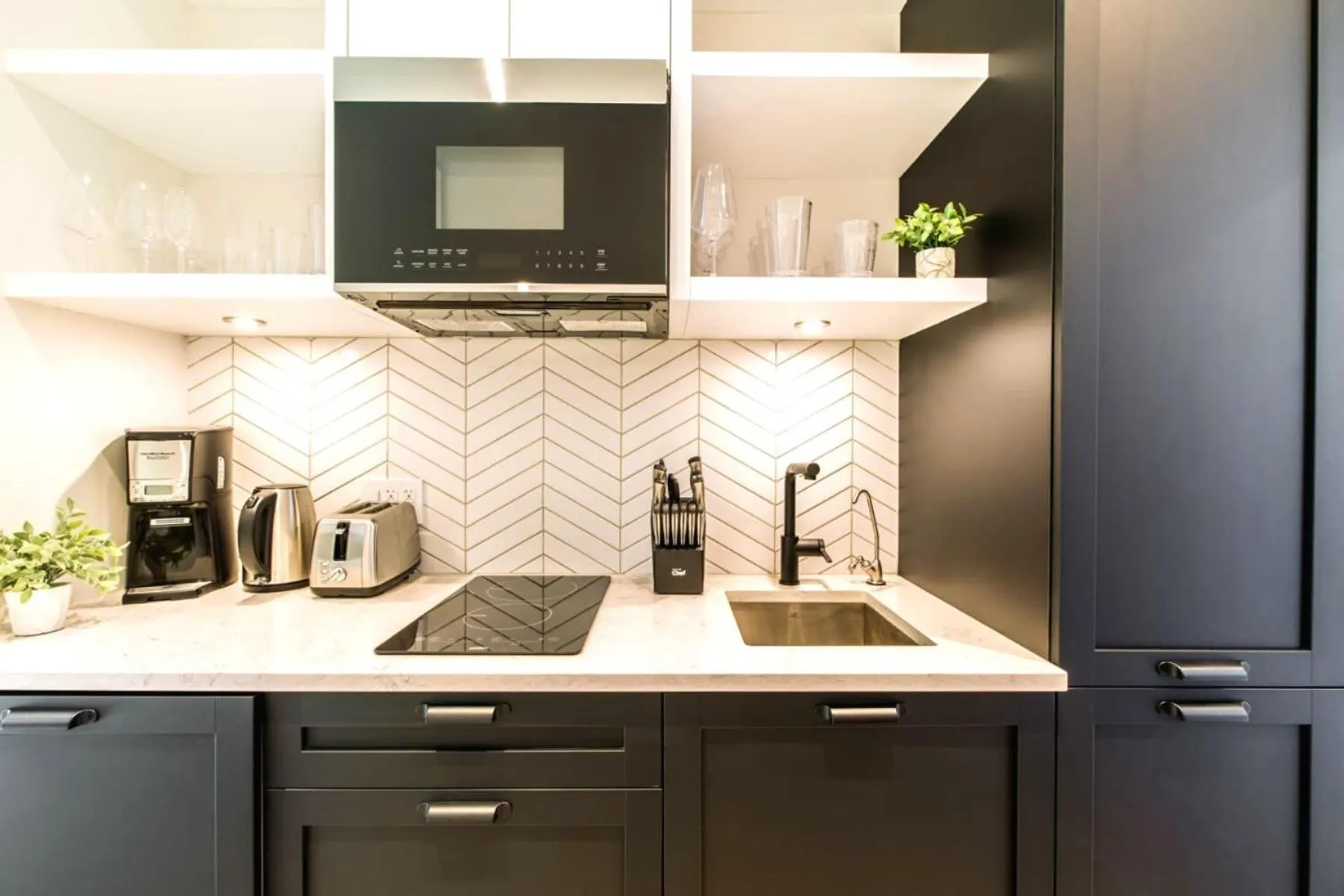 Kitchen or kitchenette in H2O life style resort