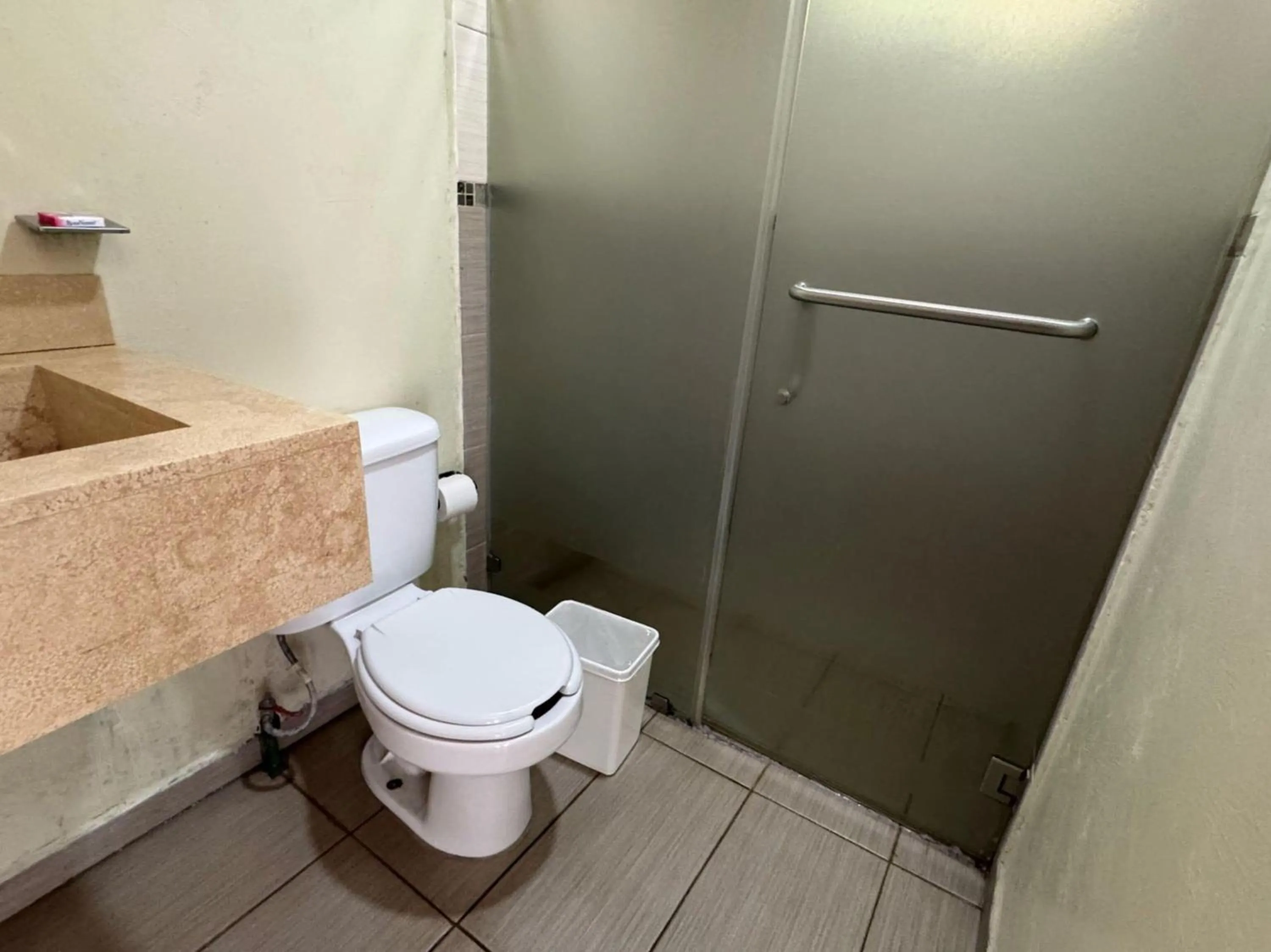 Bathroom in OYO Hotel Familiar Tollan Cholula