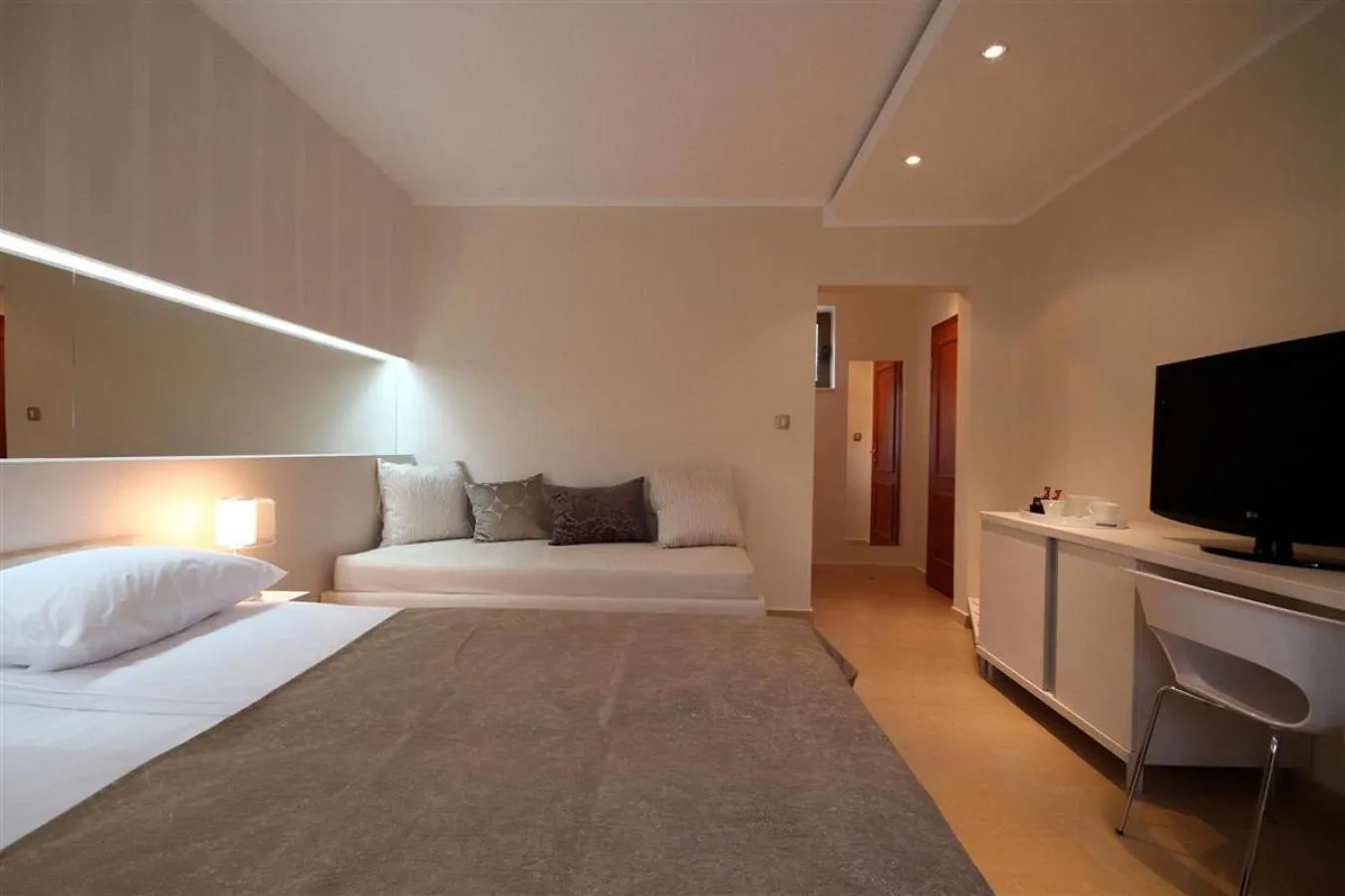 Bed in Domador Rooms & Apartments