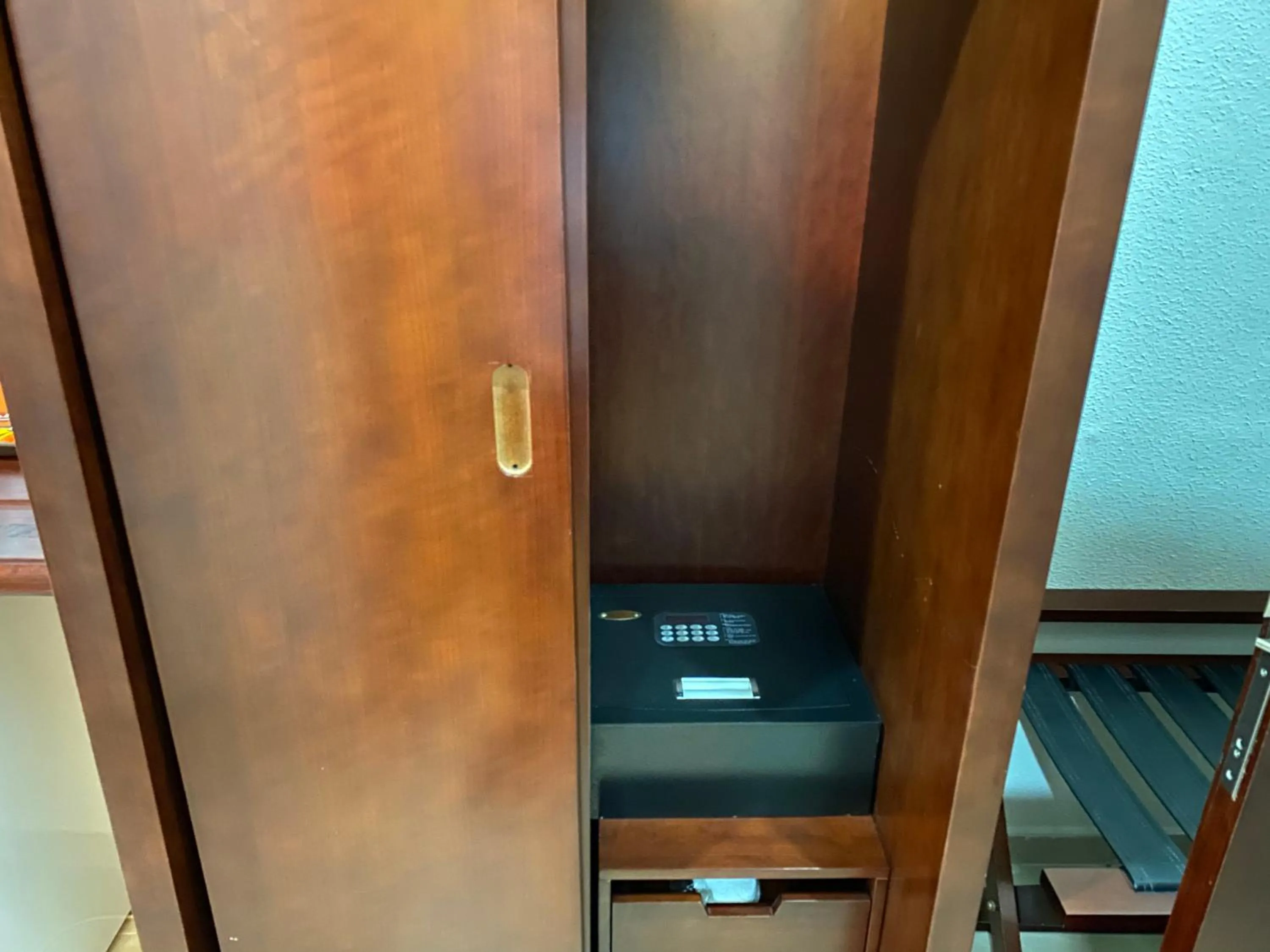 safe in Hôtel Sancta Maria