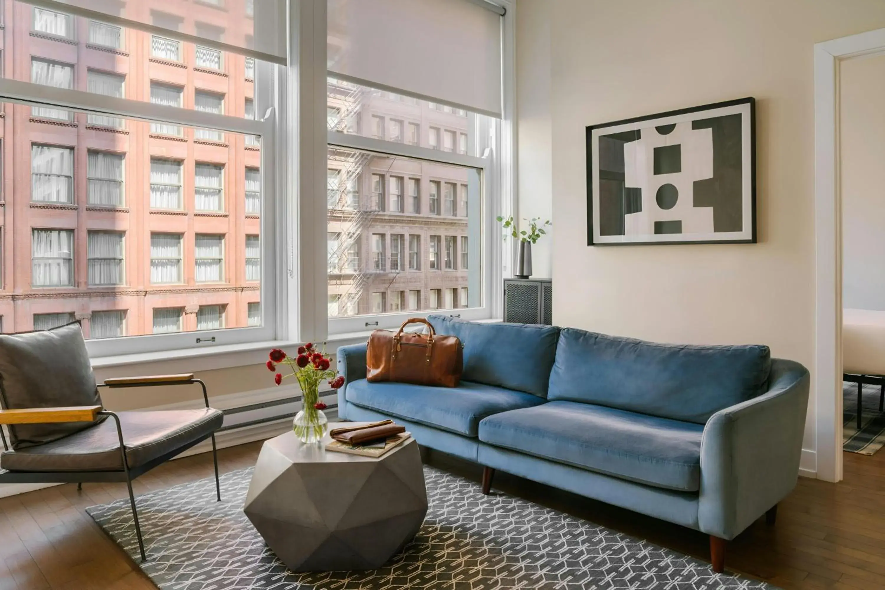 Two-Bedroom Superior Apartment in Sonder by Marriott Bonvoy Jewelers Row Apartments Millenium Park Two-Bedroom Superior Apartment in Sonder by Marriott Bonvoy Jewelers Row Apartments Millenium Park