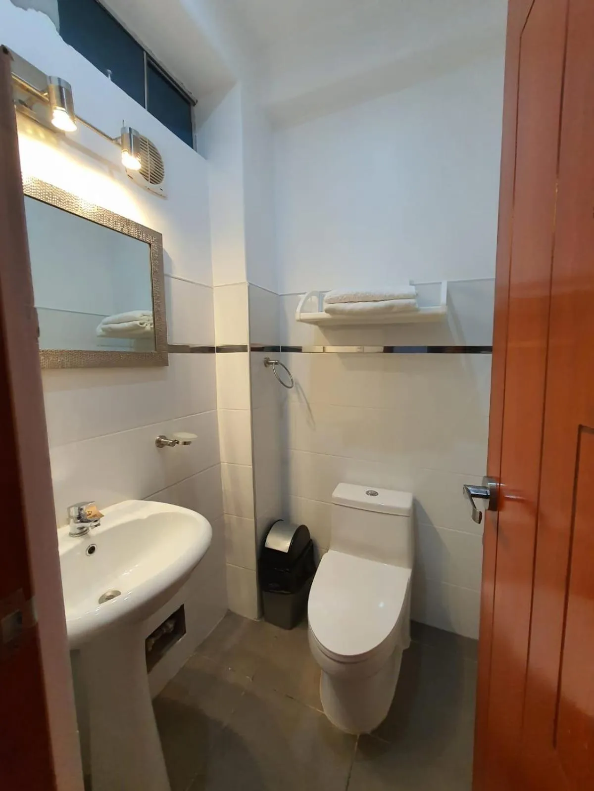 Bathroom in GOLDEN SKY