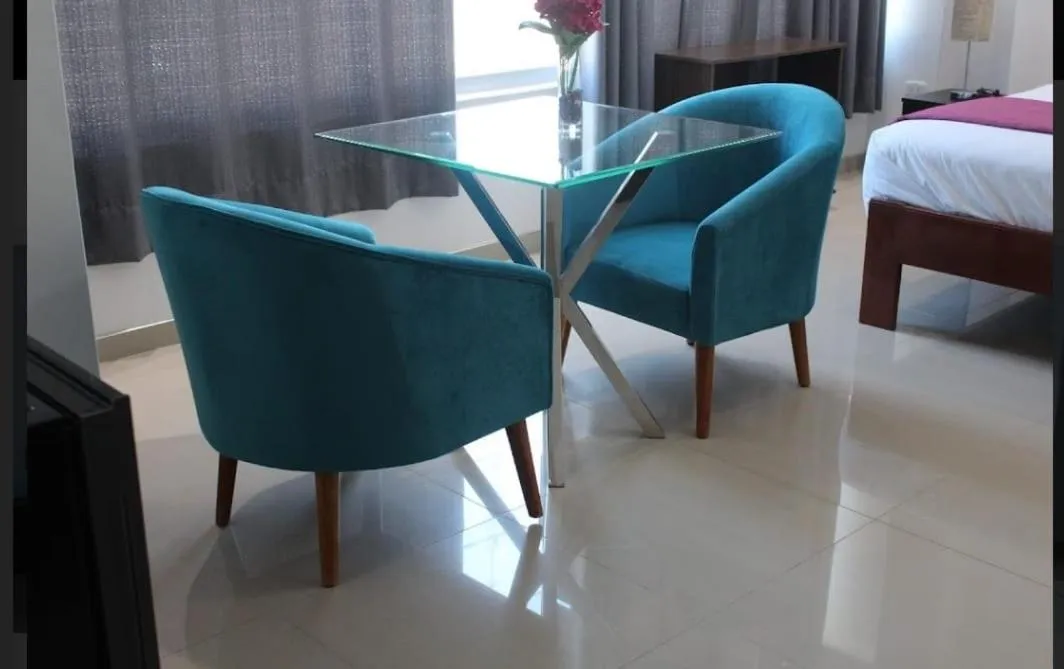 Seating area, Bed in GOLDEN SKY