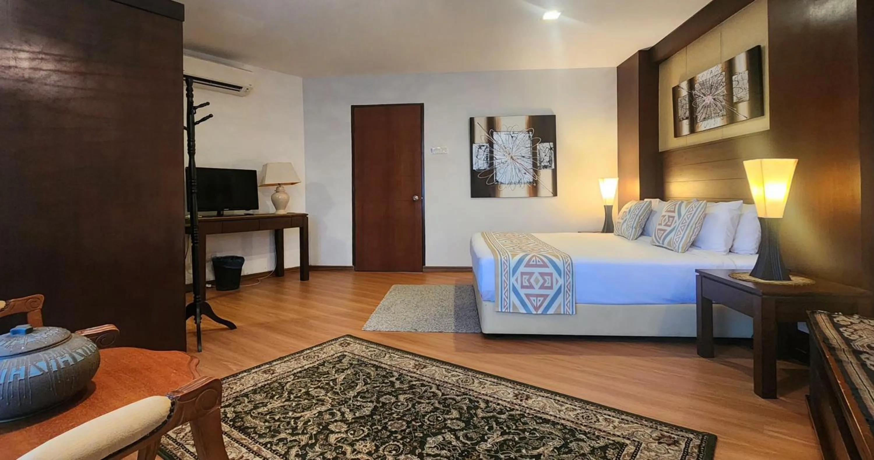 Bed in Samsuria Beach Resort & Residence