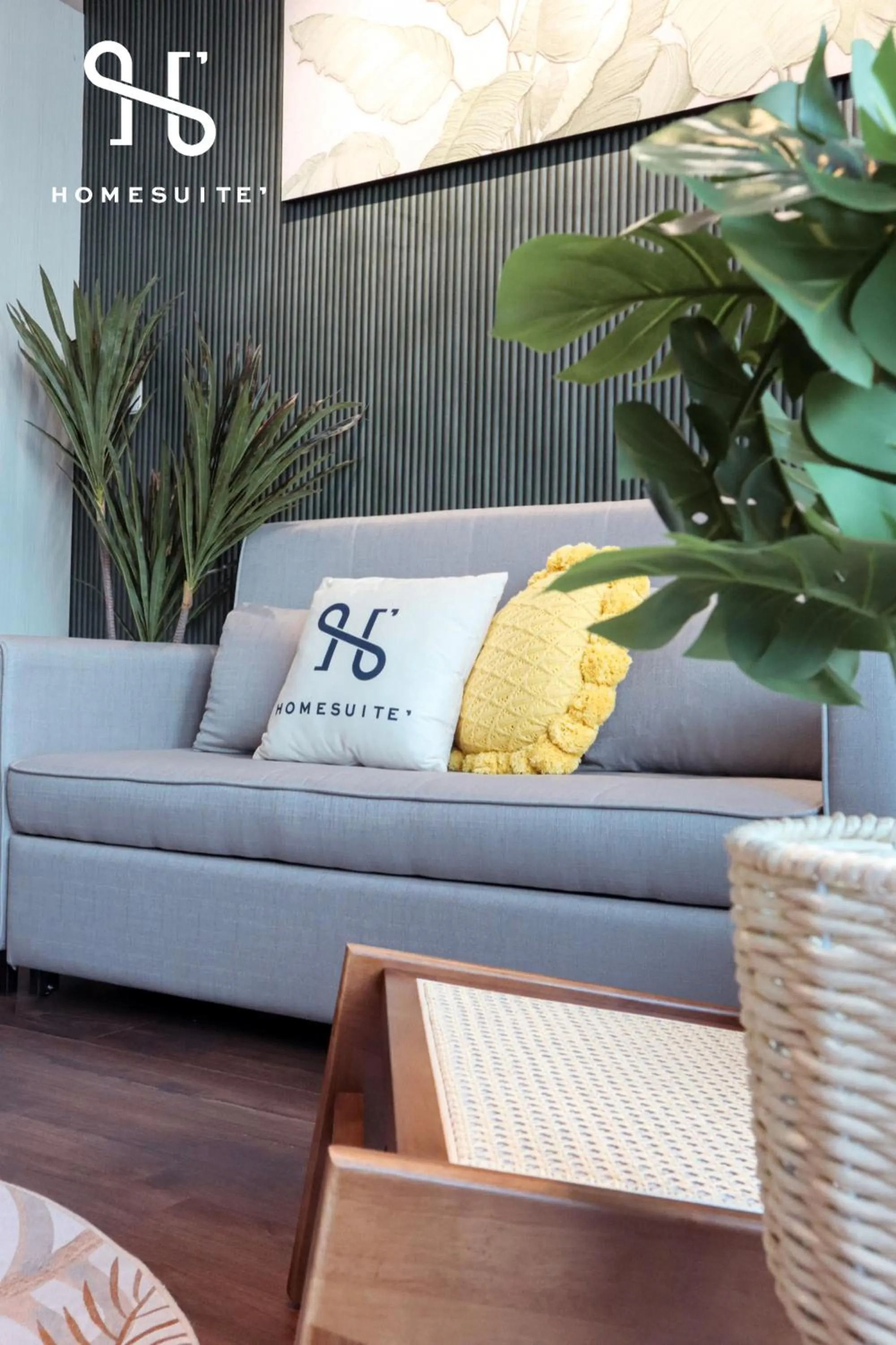 Seating area in Homesuite' Home at Riverson Soho