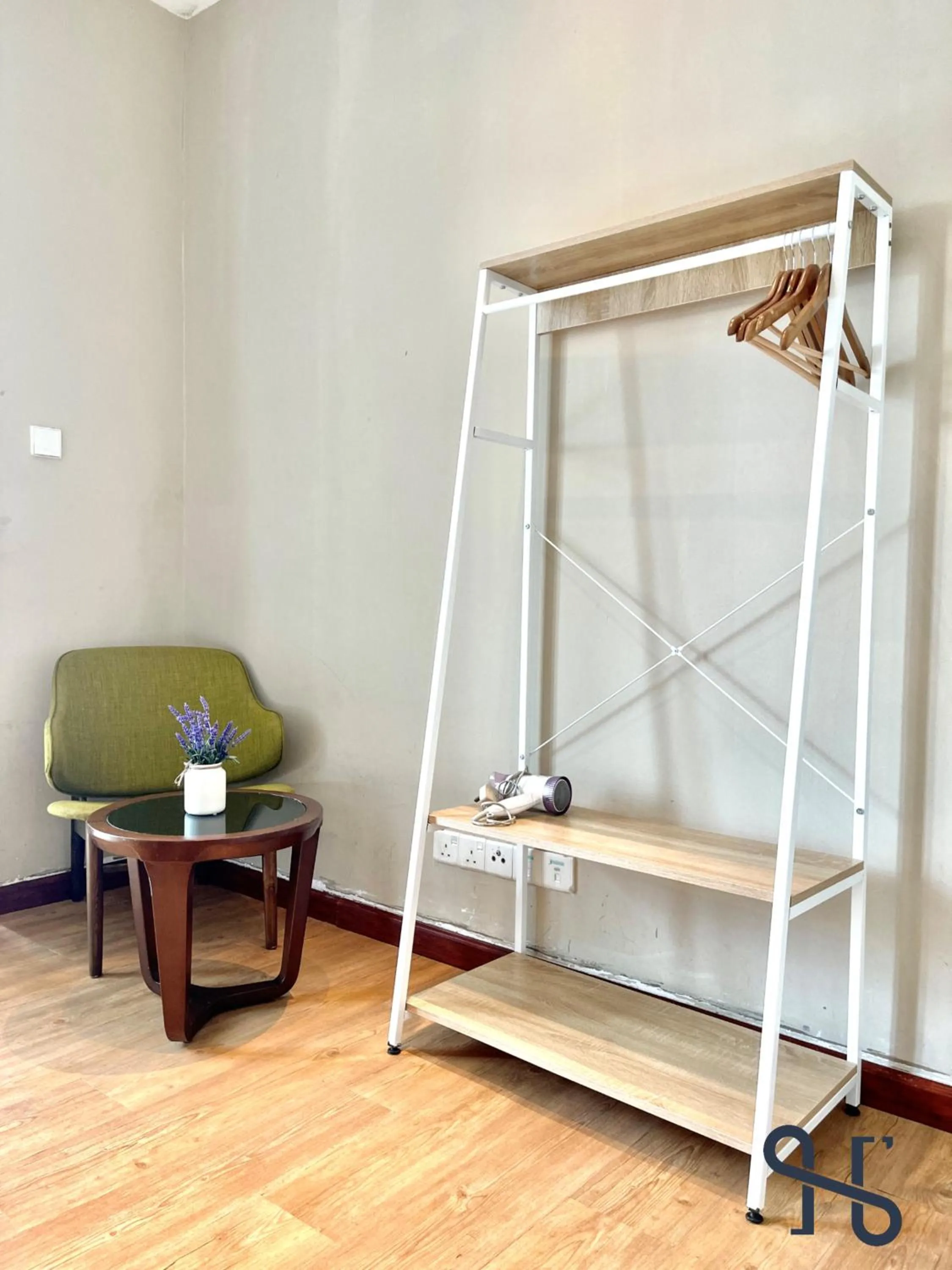 Bed in Homesuite' Home at Riverson Soho