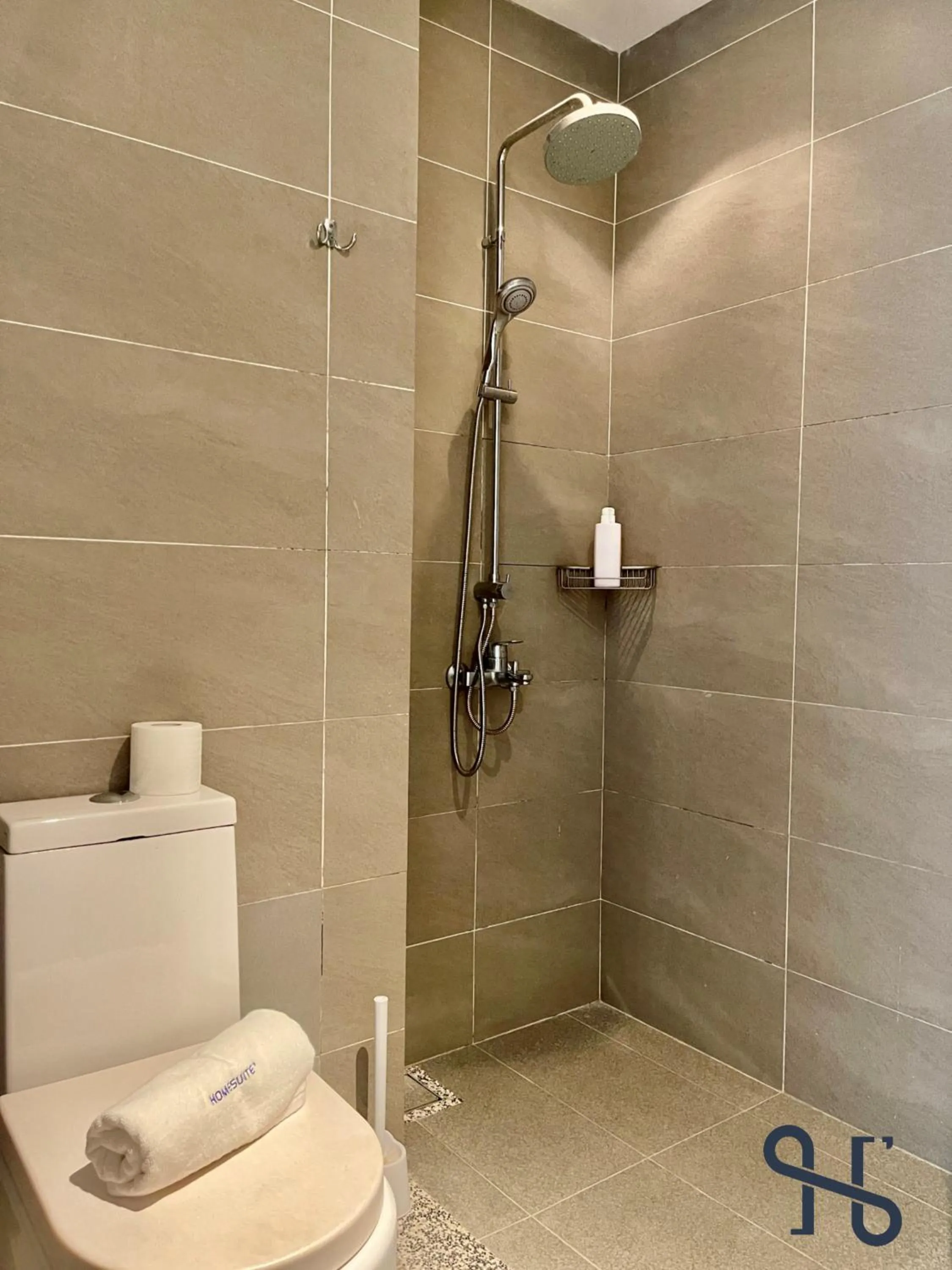 Shower in Homesuite' Home at Riverson Soho