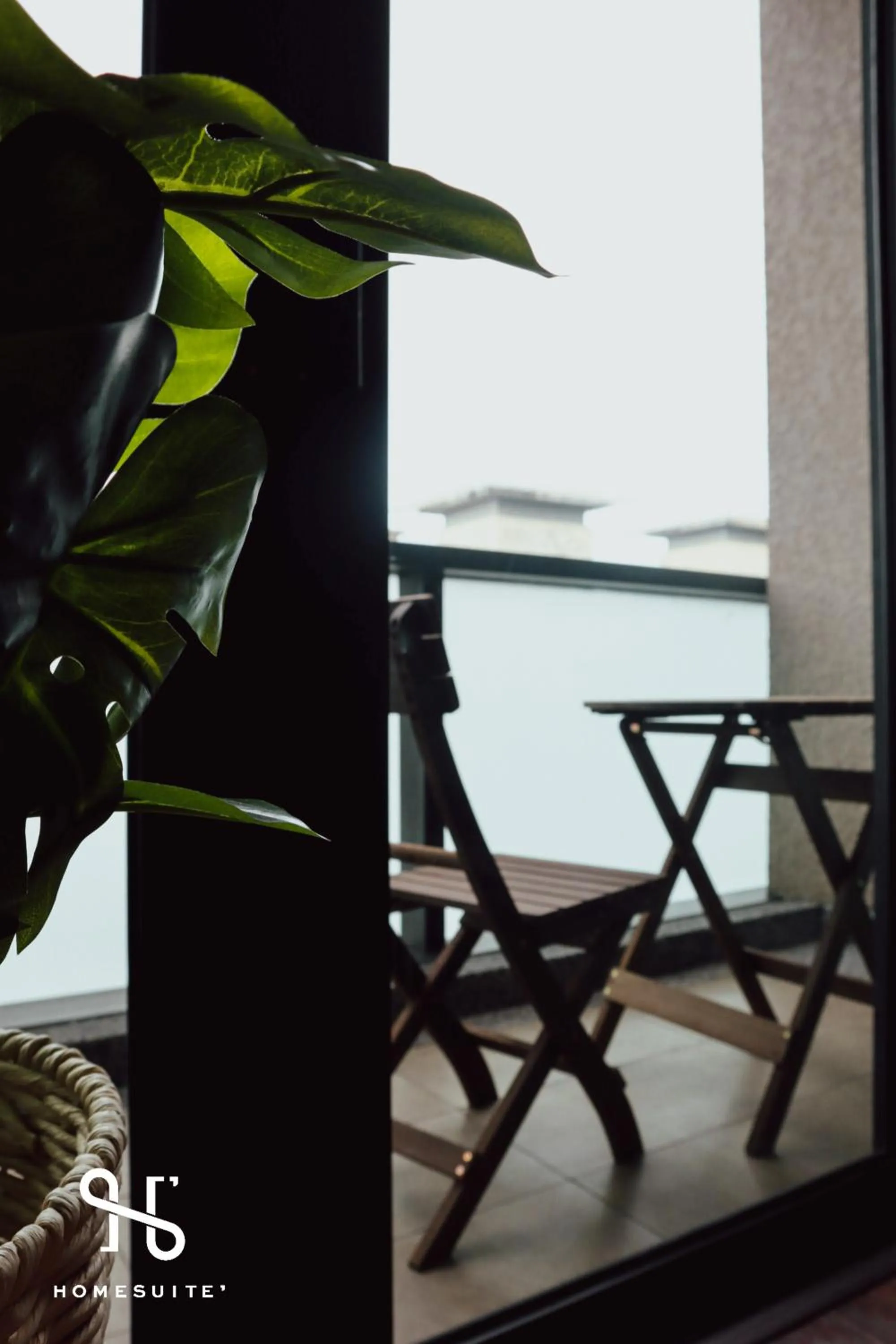 Living room in Homesuite' Home at Riverson Soho