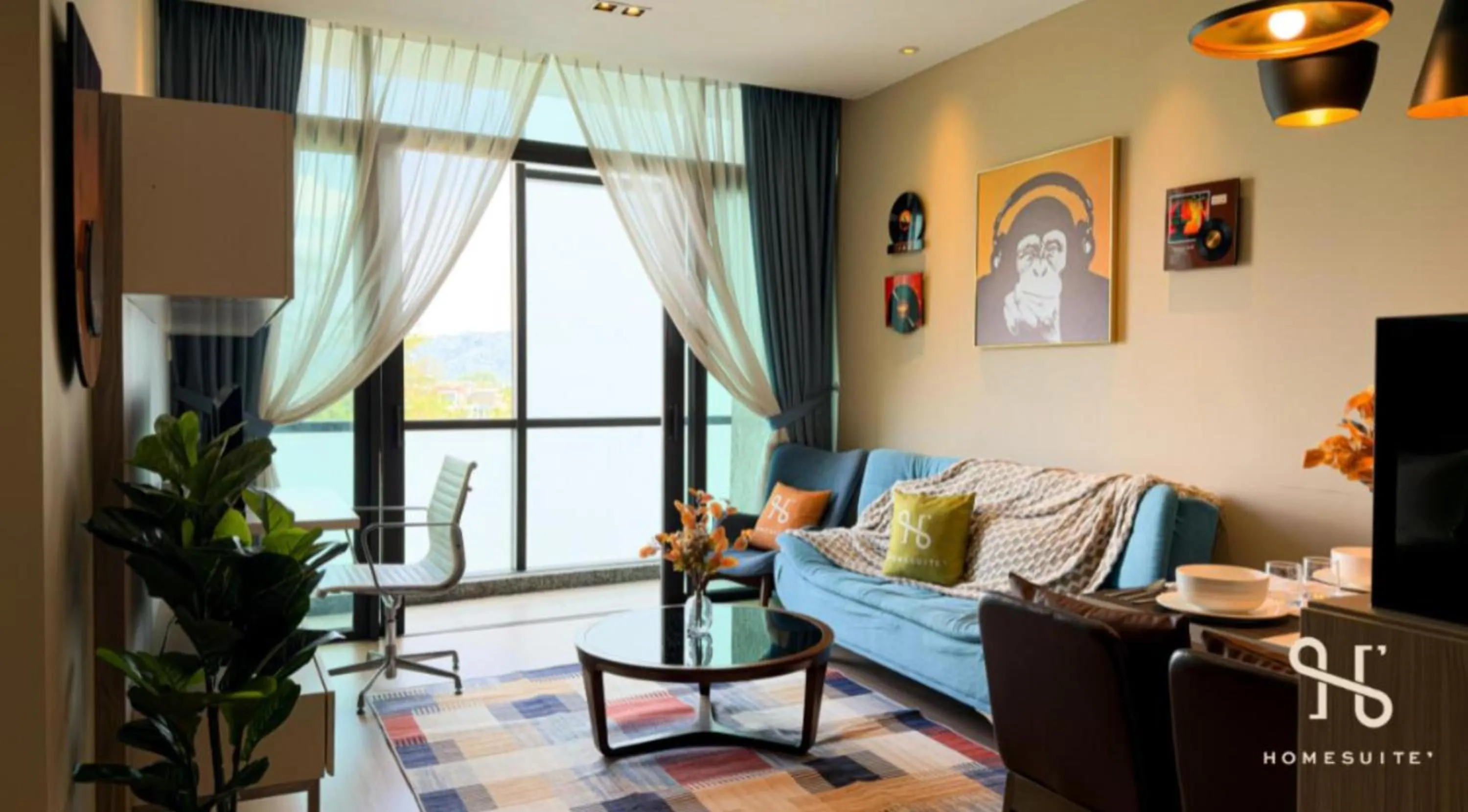 Living room in Homesuite' Home at Riverson Soho