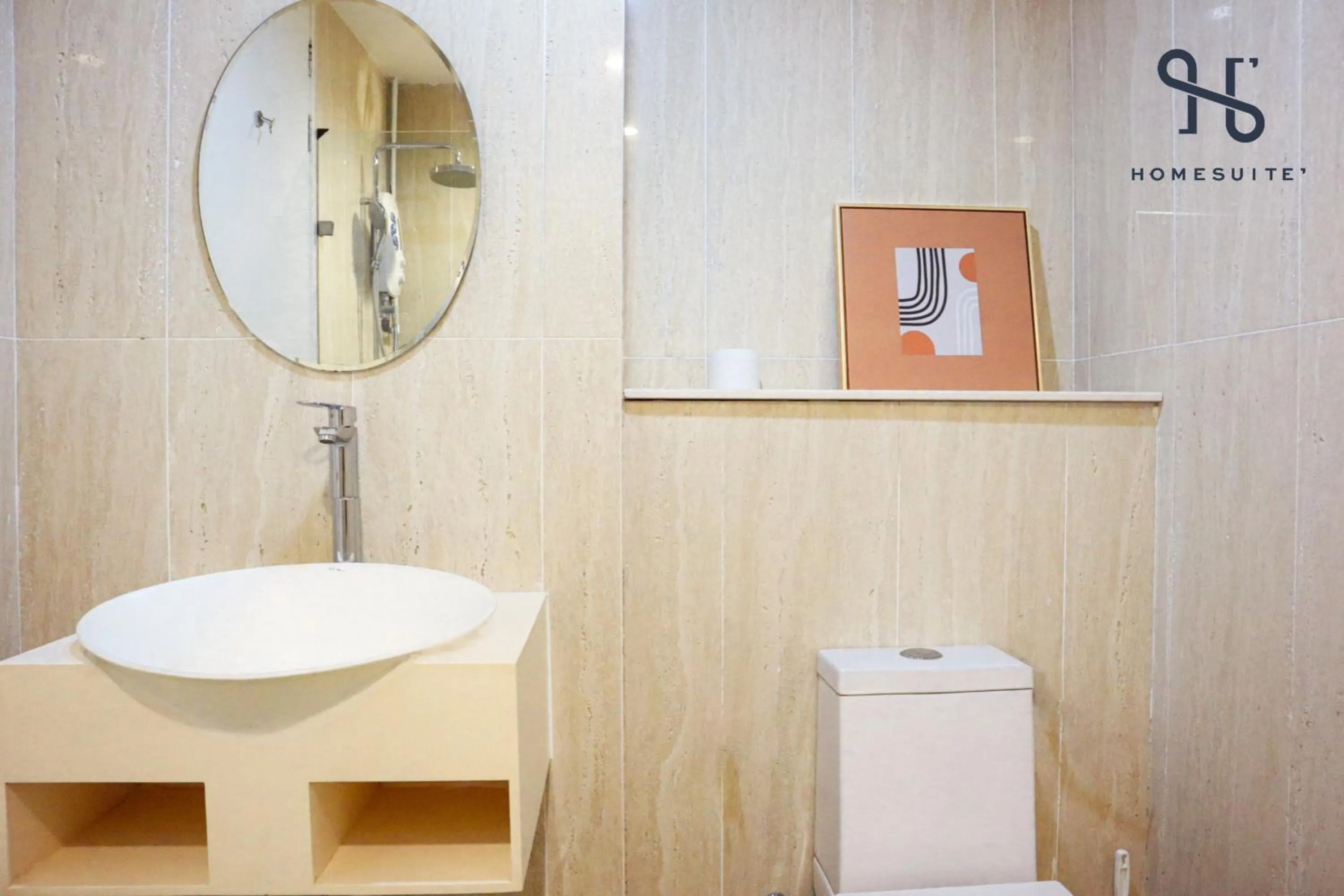 Bathroom in Homesuite' Home at Riverson Soho