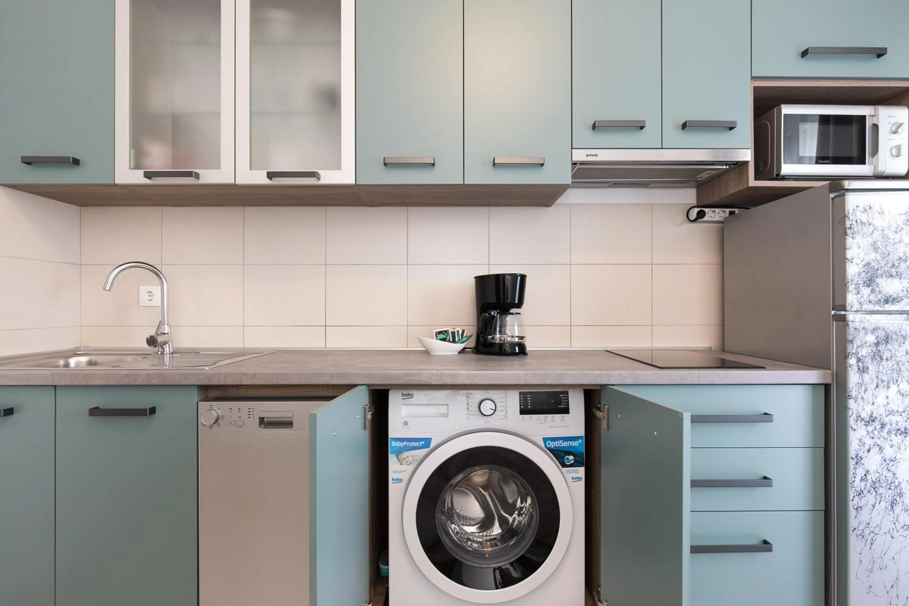 Kitchen or kitchenette in Apartmani Alma
