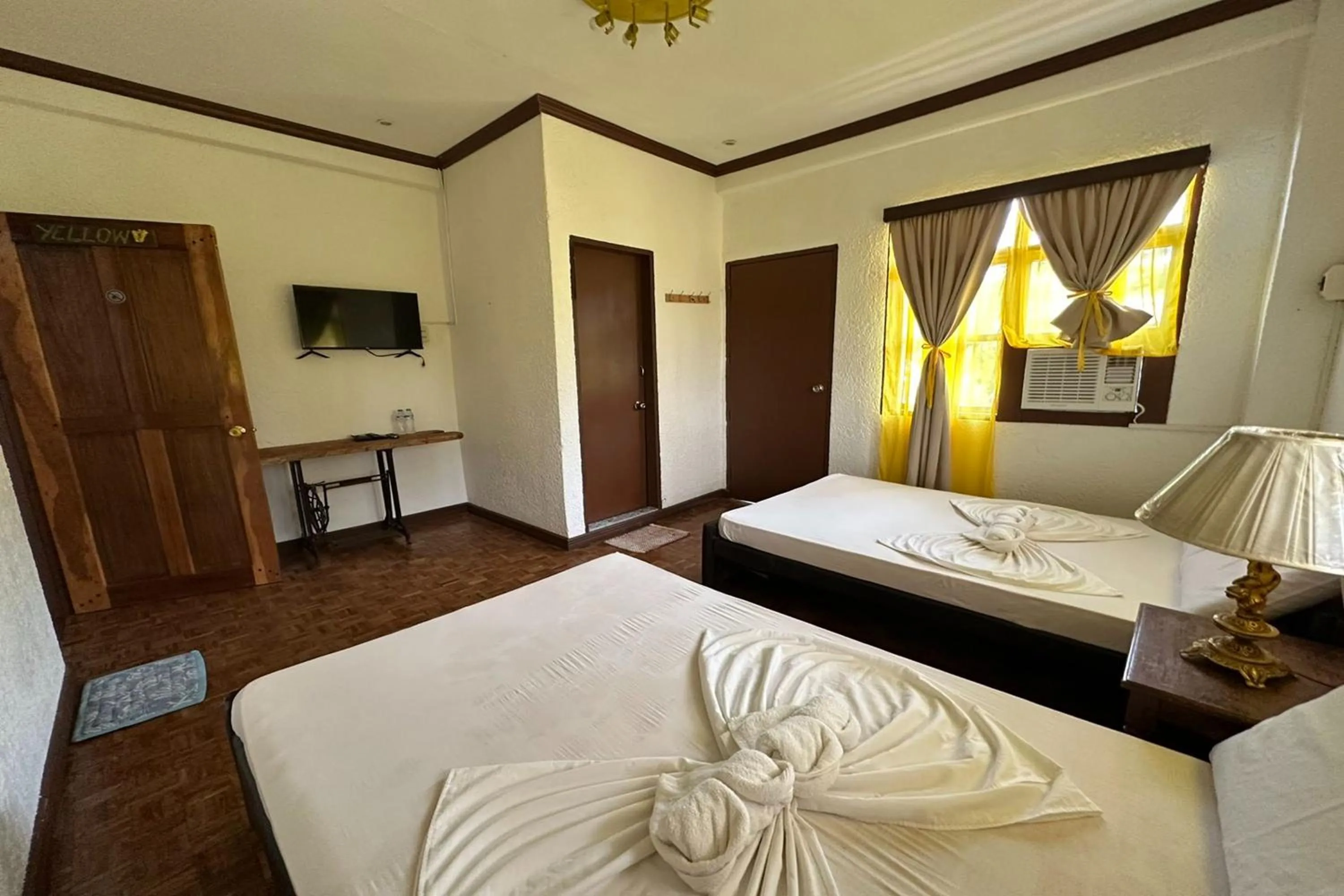 Bed in Hardin De Corales