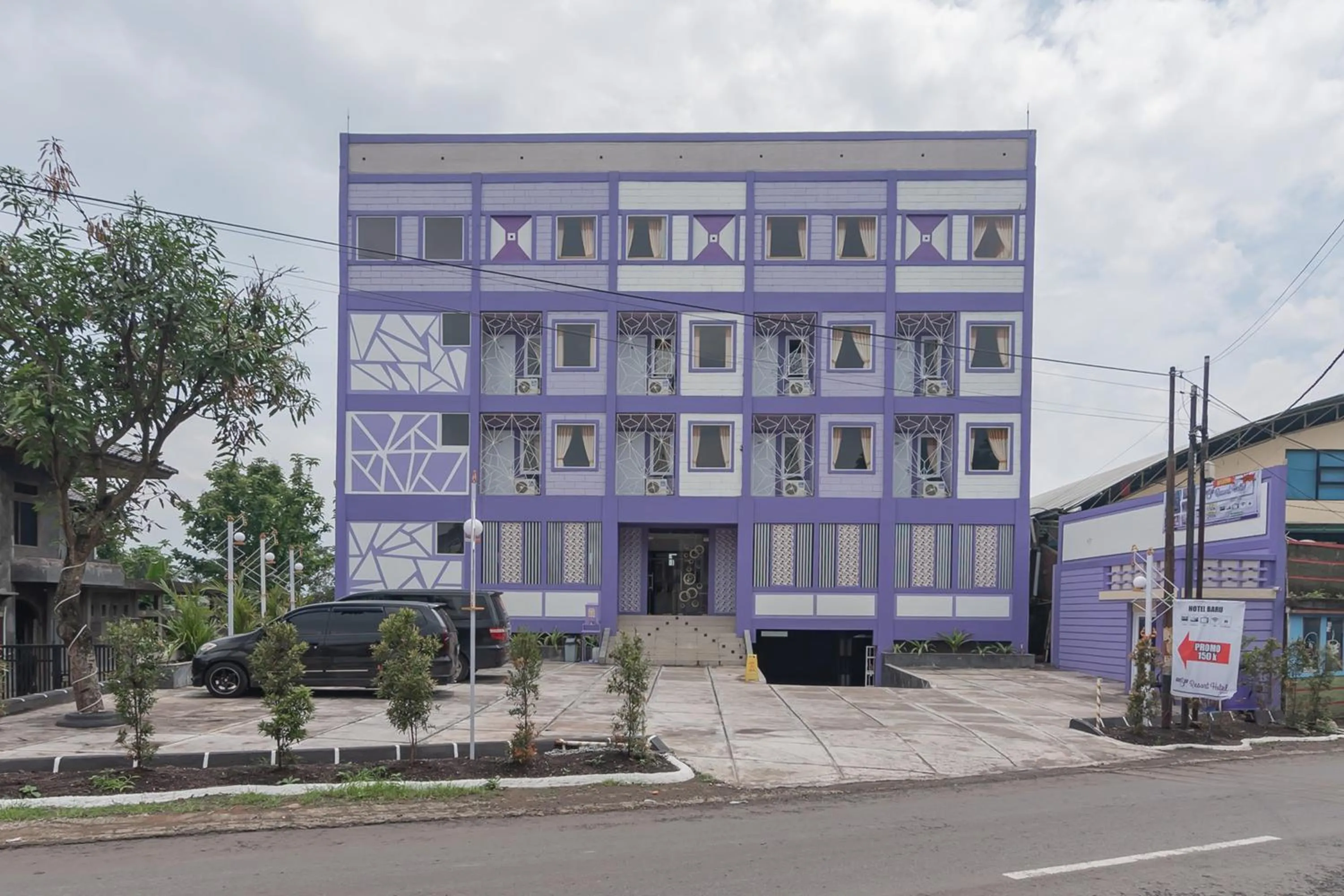 Property building in RedDoorz @ Cipanas Garut