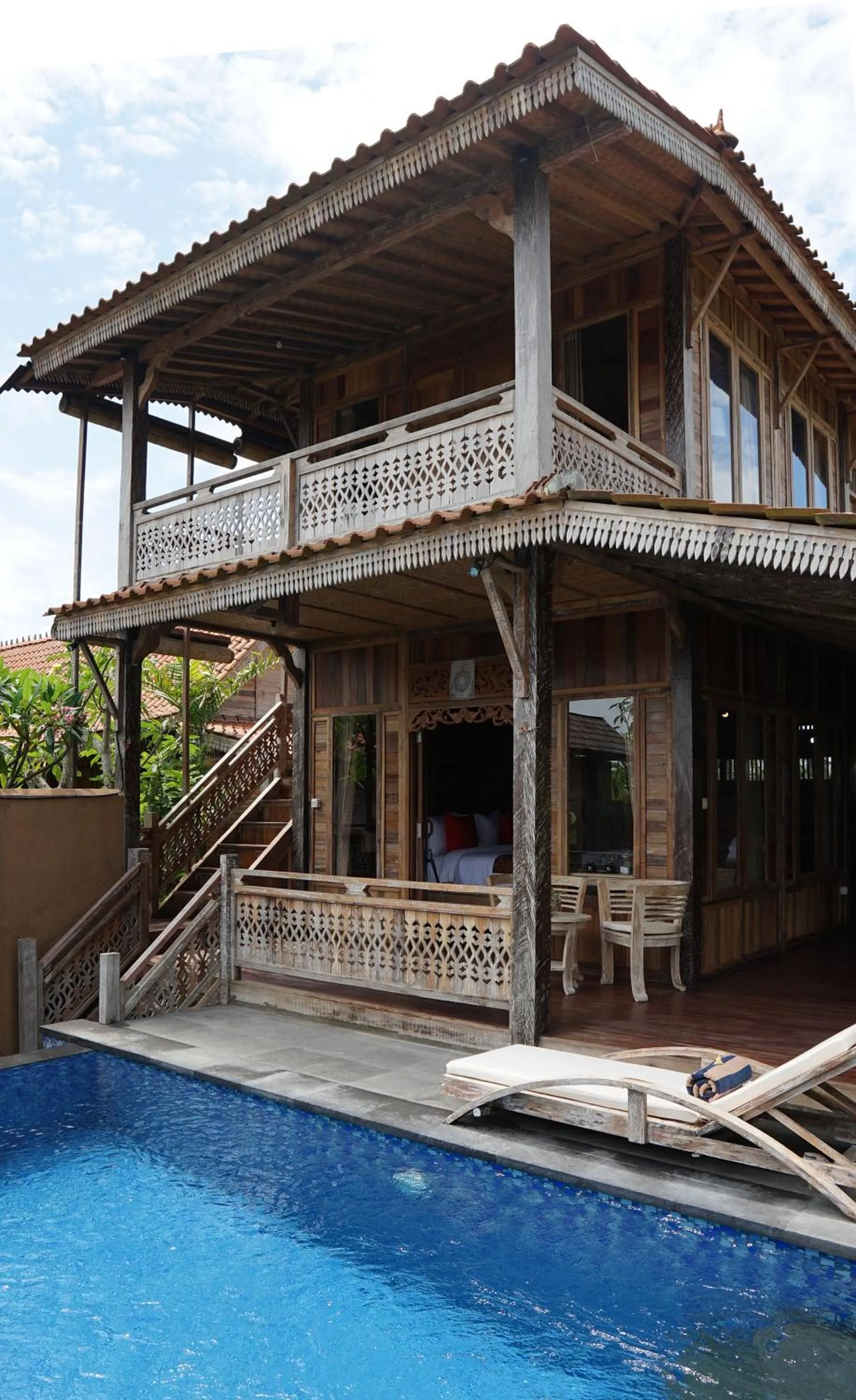 Swimming pool in Nauna Villa Bali