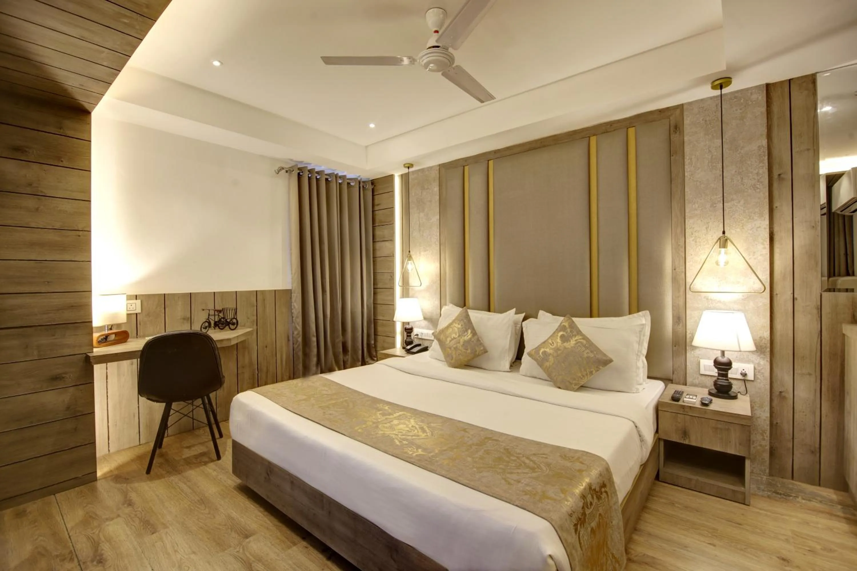 Bed in Town Pallace Inn - Hotel in New Delhi