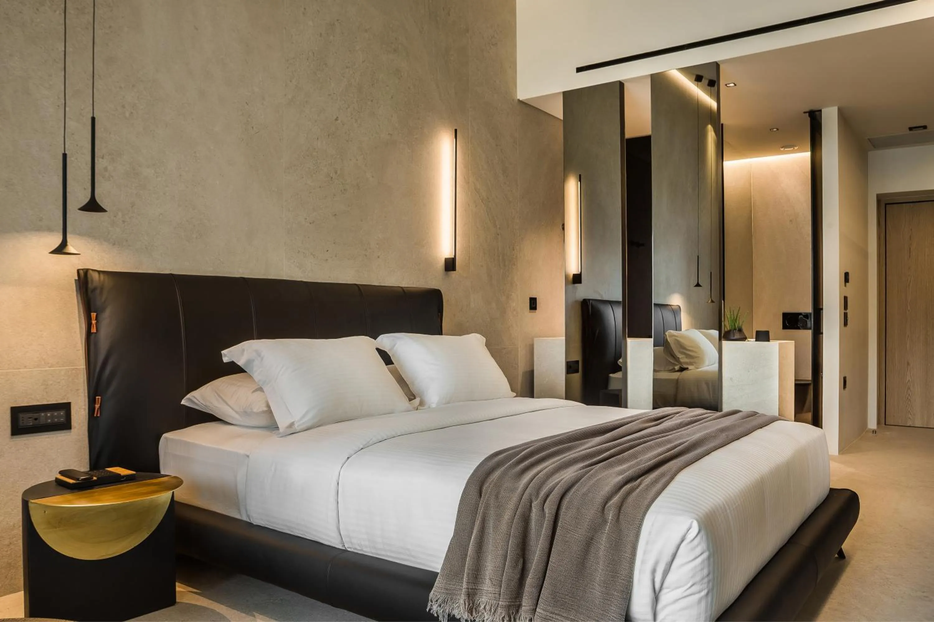 Bed in Canale Hotel & Suites