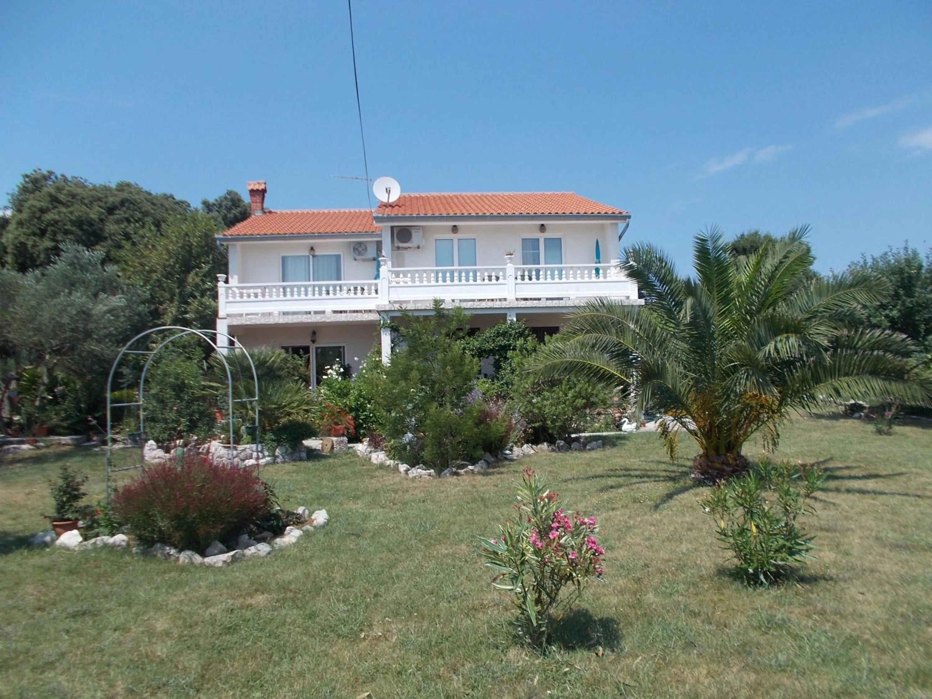 Apartments Makaus