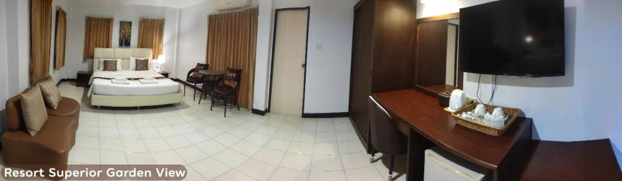 TV and multimedia, Bed in Areena Resort and Hotel Uttaradit