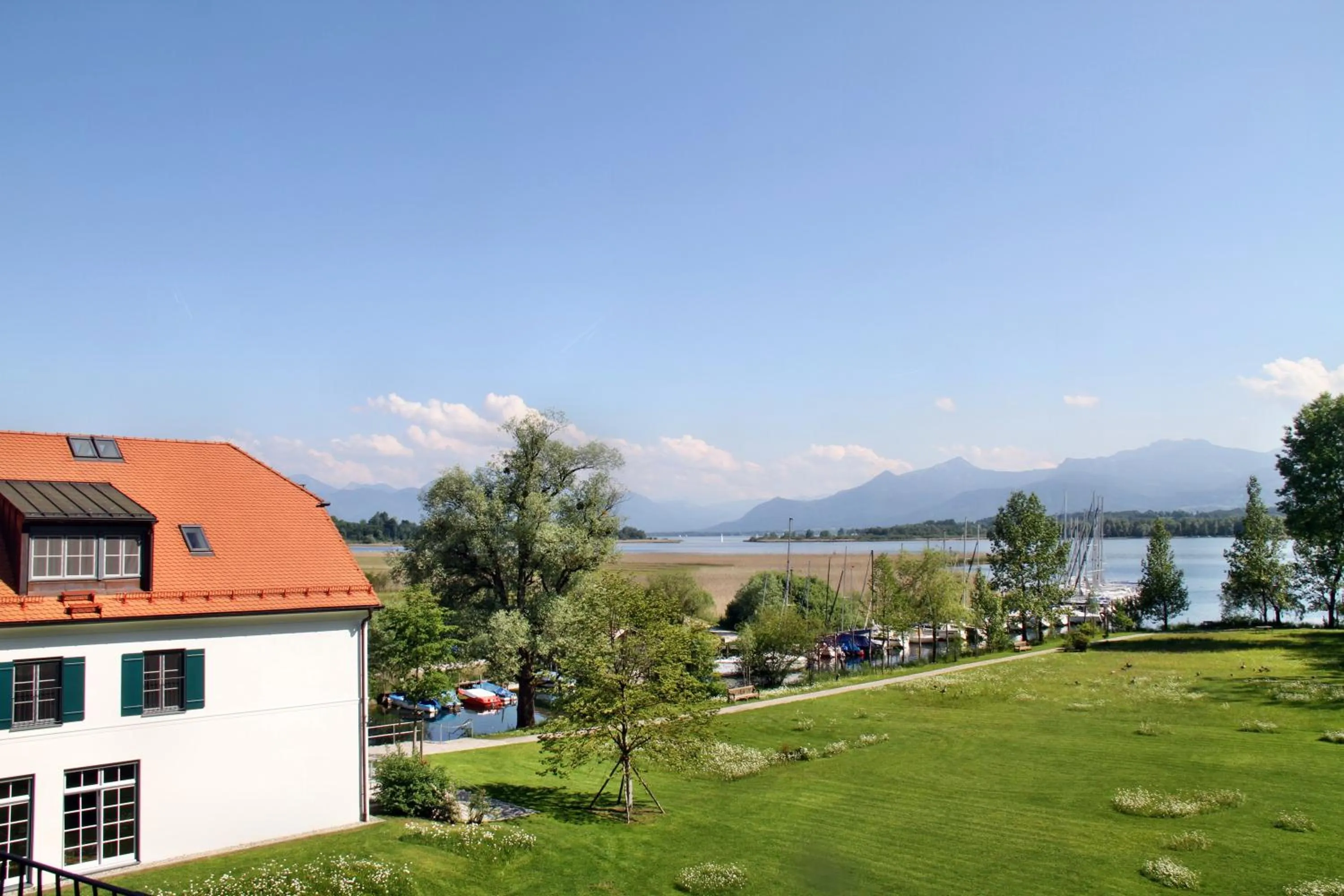 Garden in Hotel Aiterbach am Chiemsee