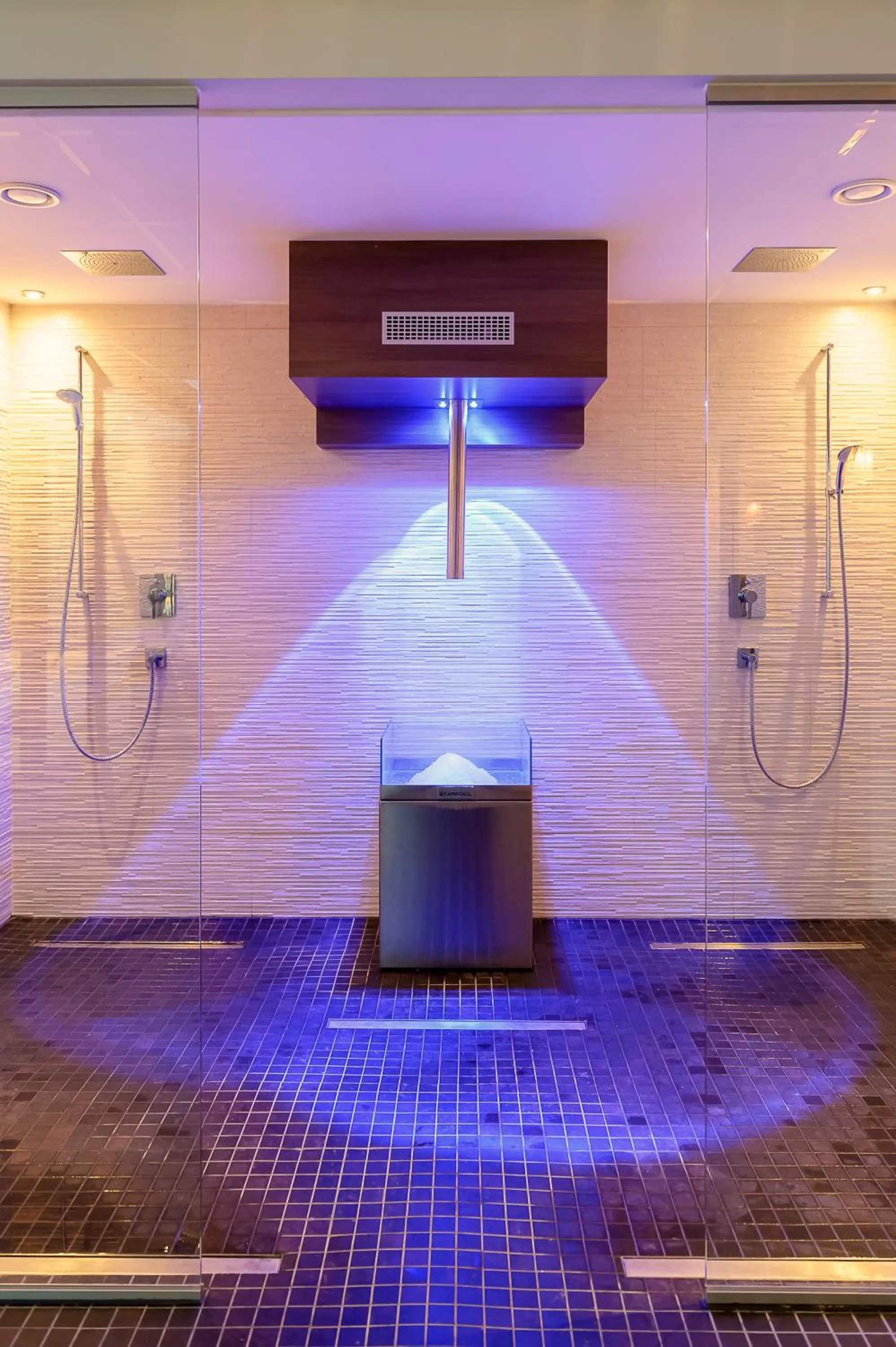 Bathroom in Alpenlove - Adult SPA Hotel