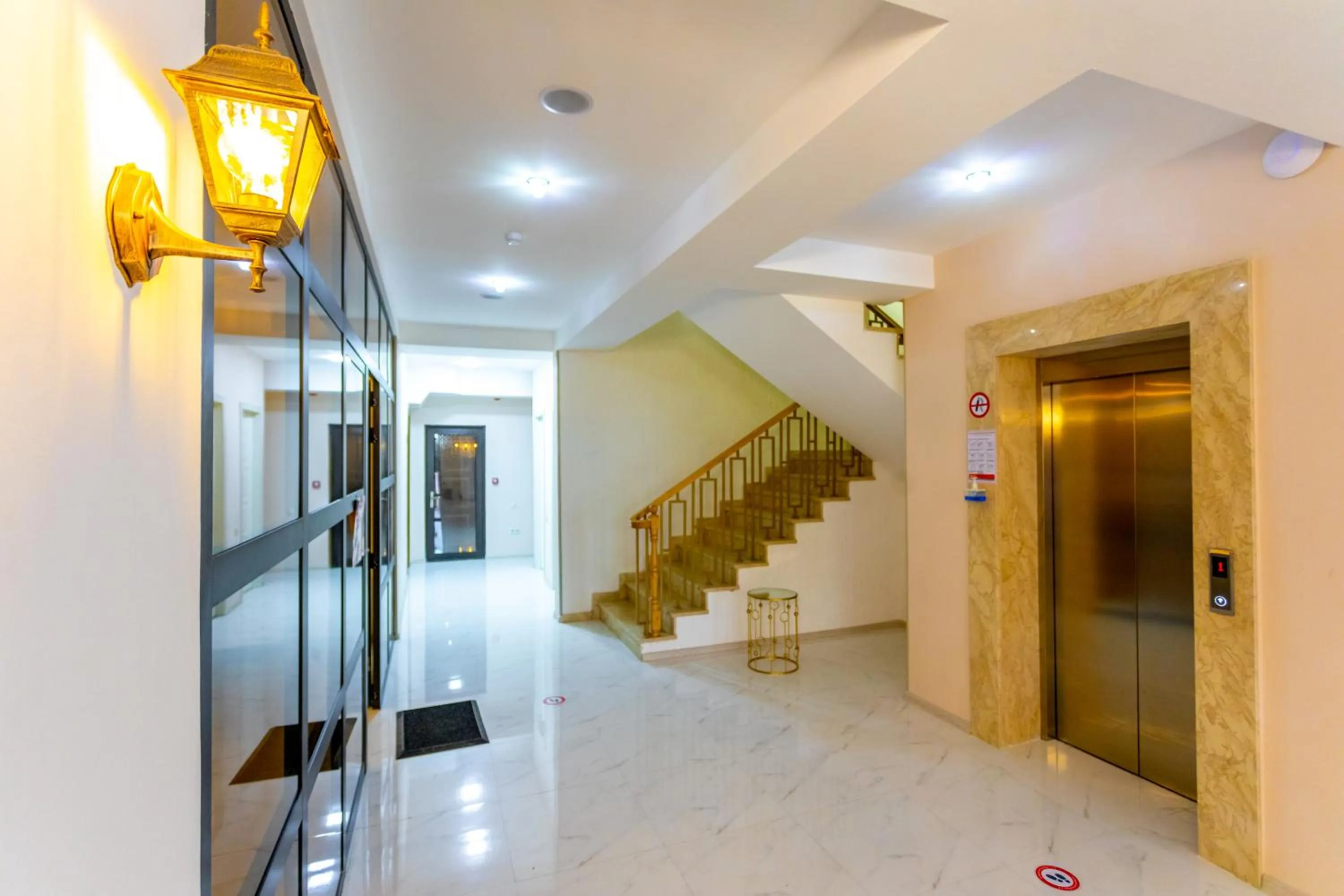 elevator in Hotel Rustaveli