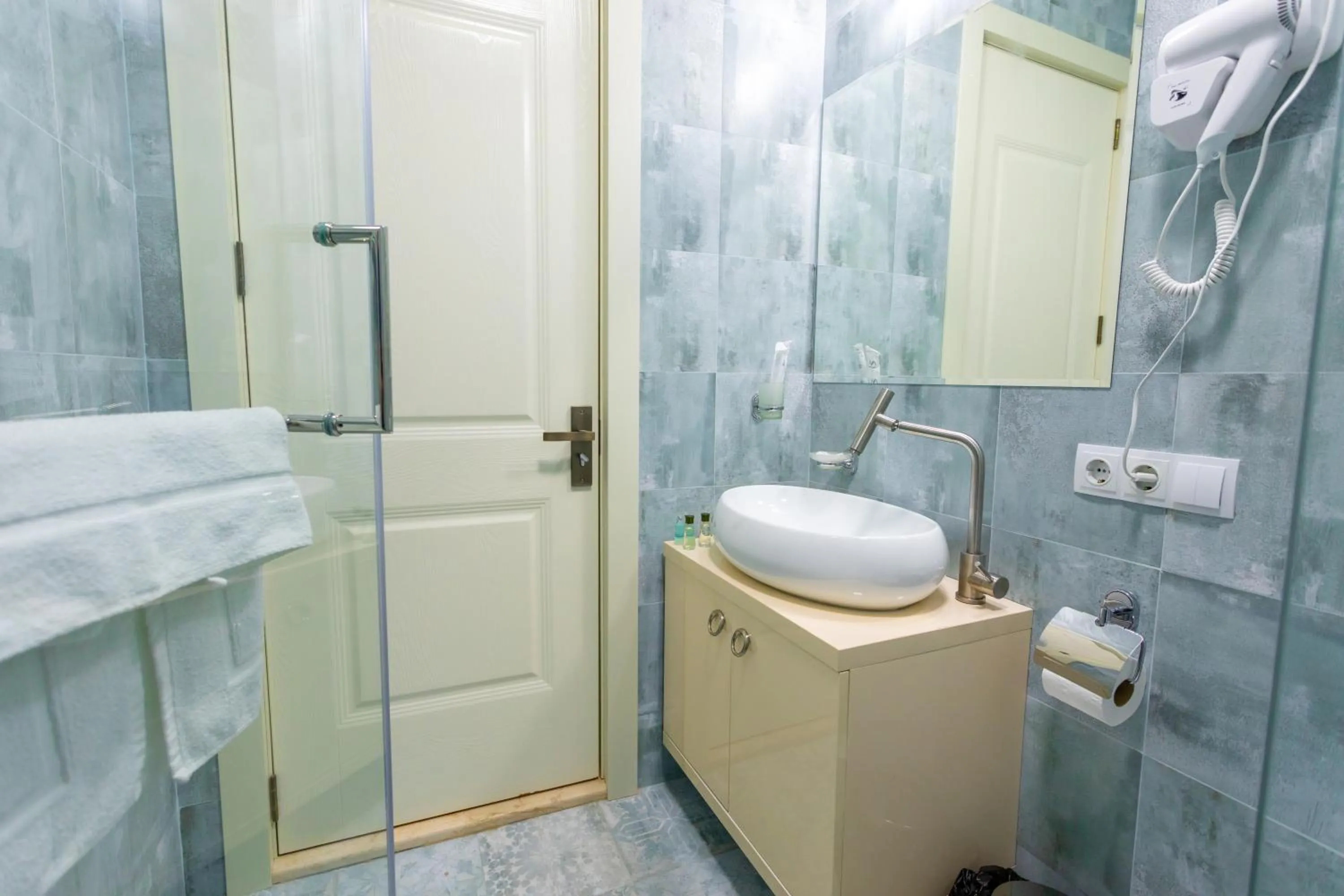 Bathroom in Hotel Rustaveli