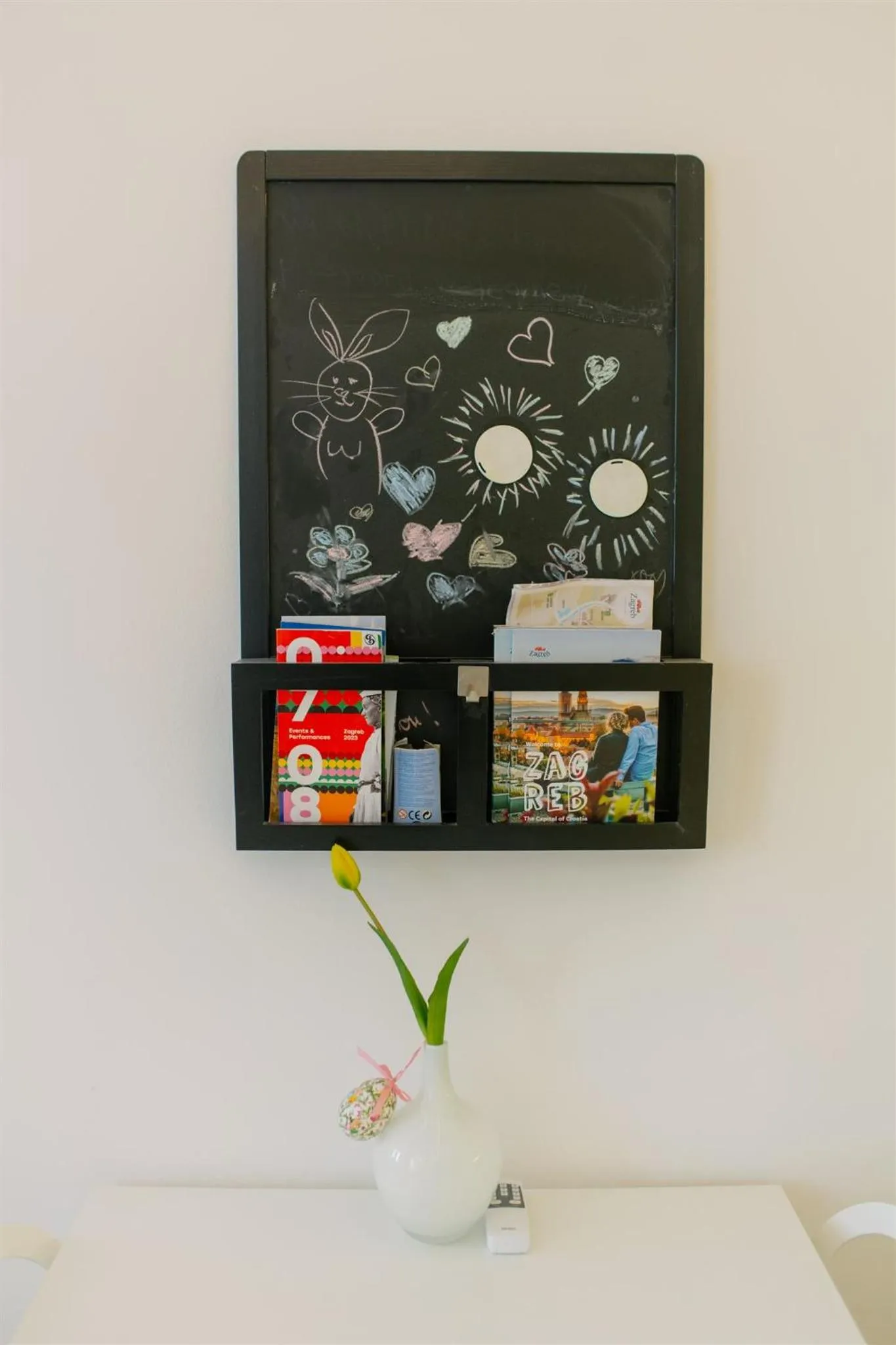 Decorative detail in Tia Apartments and Rooms