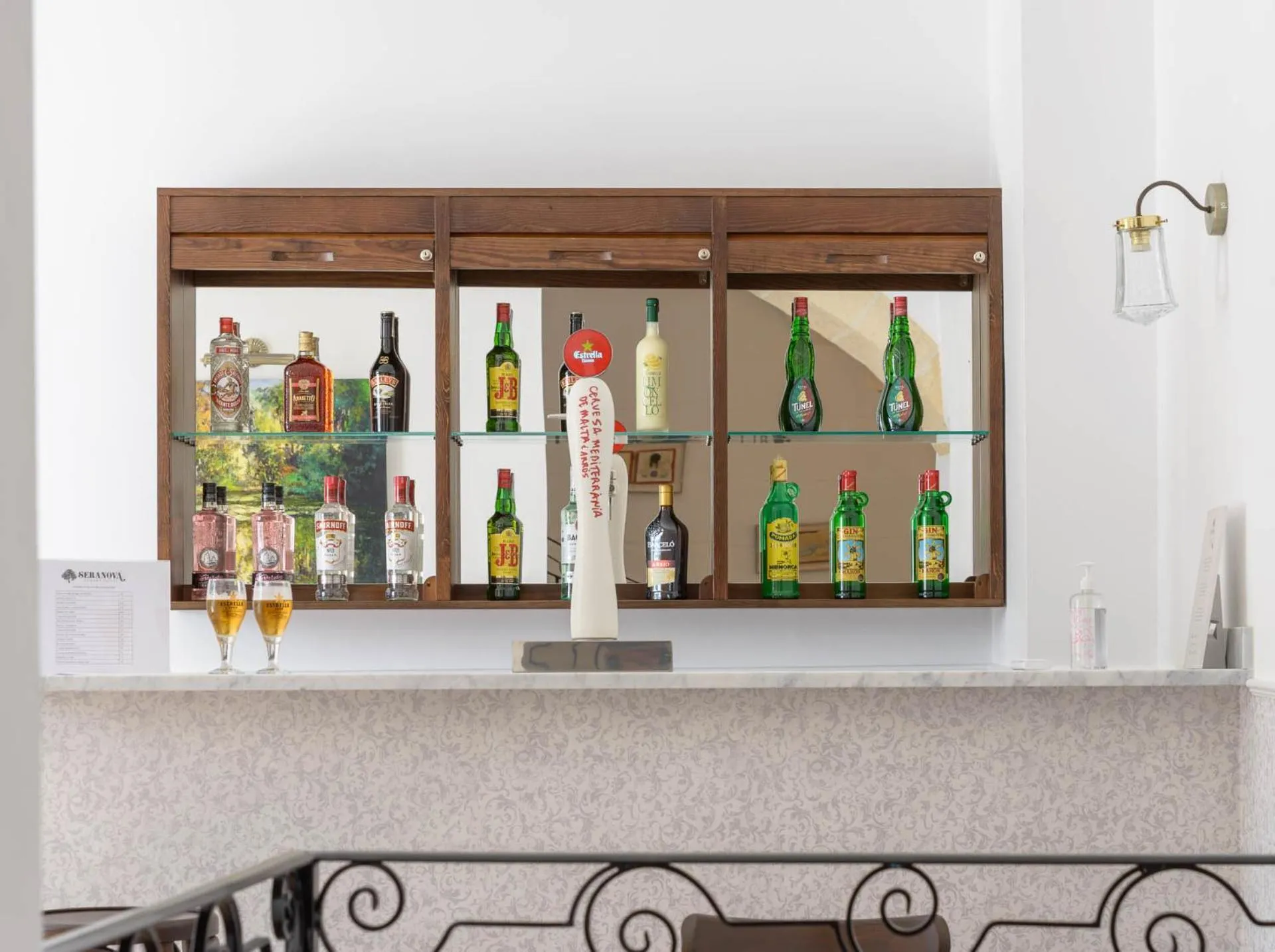 Lounge or bar in Seranova Luxury Hotel - Adults Only