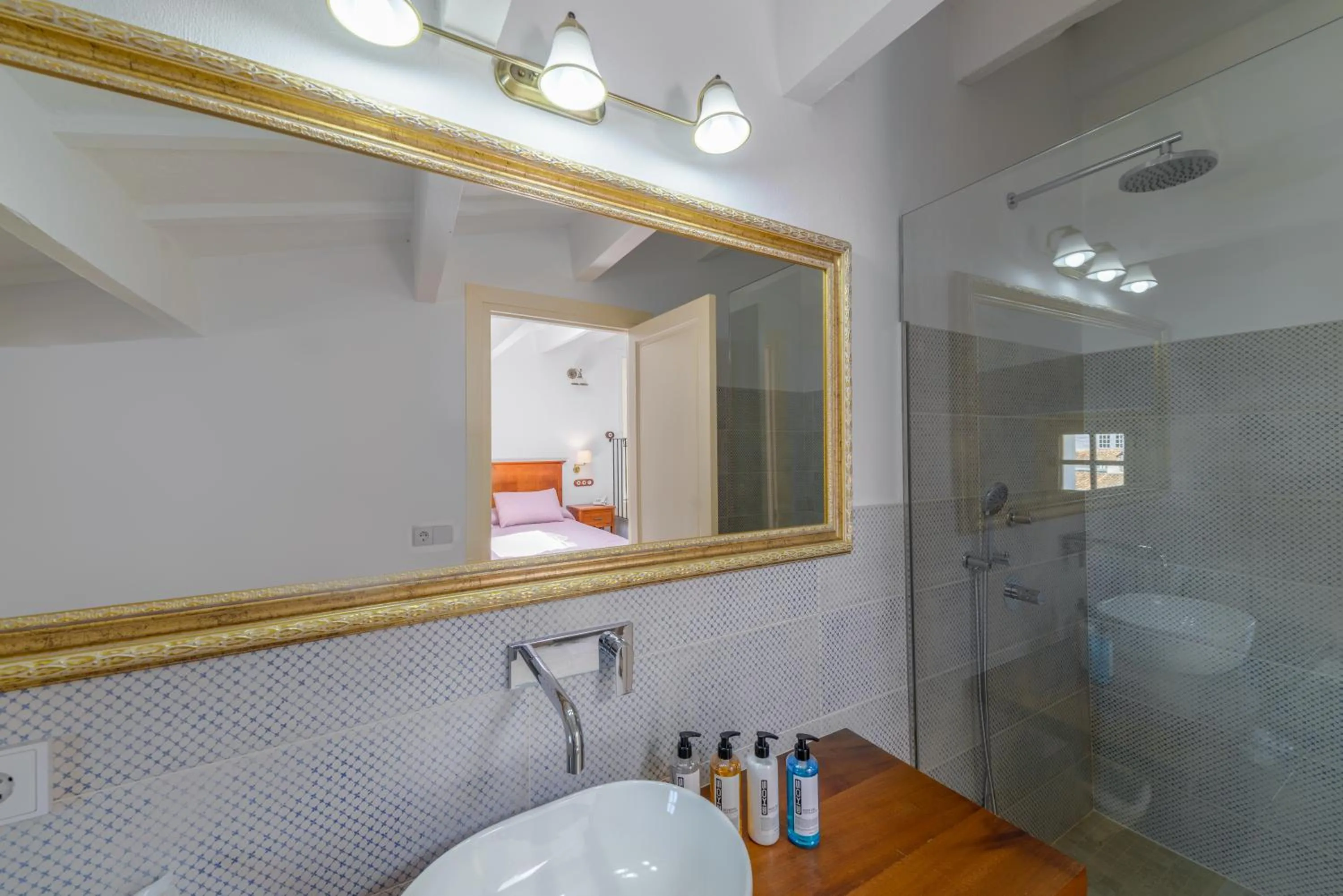 Shower in Seranova Luxury Hotel - Adults Only