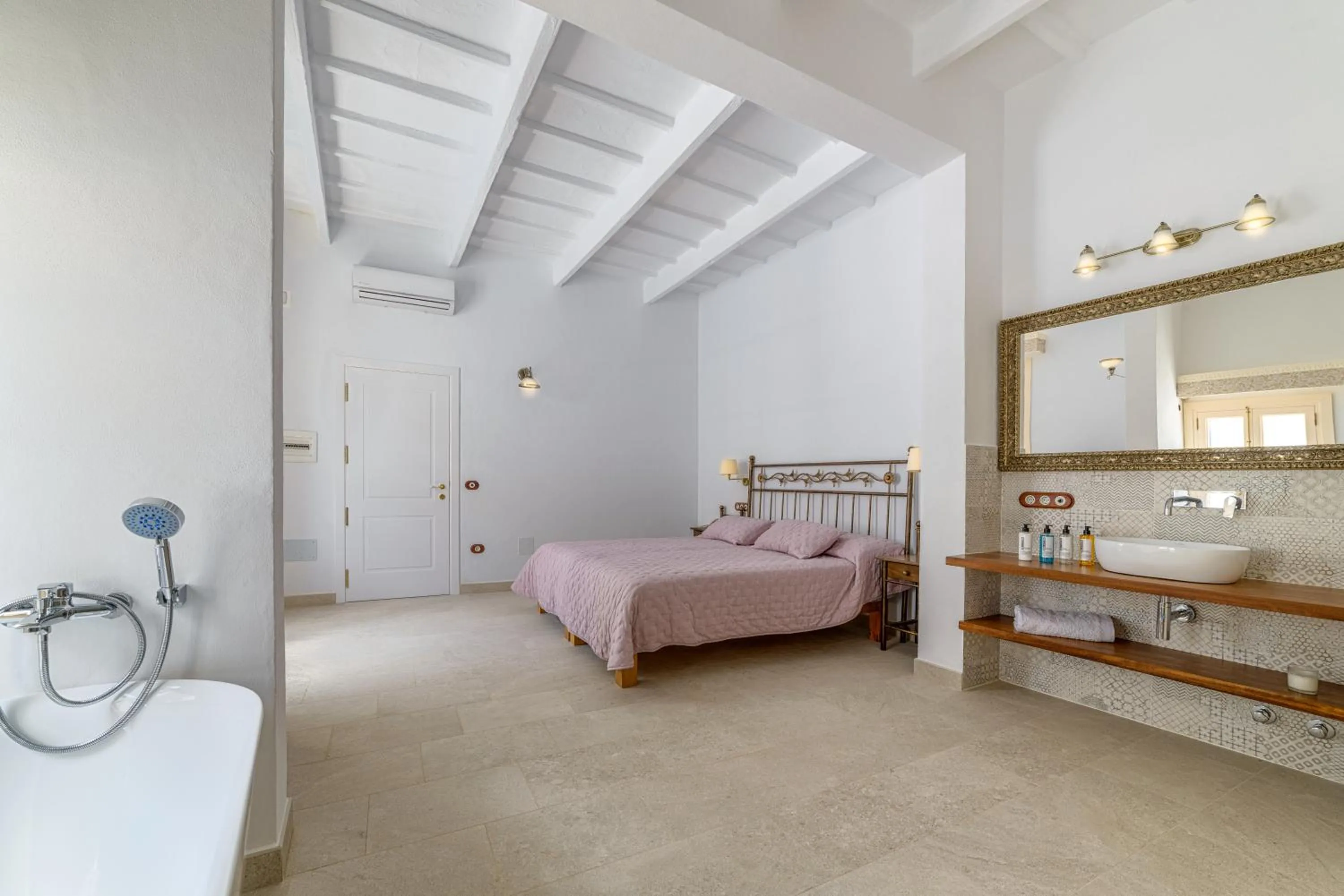 Bed in Seranova Luxury Hotel - Adults Only