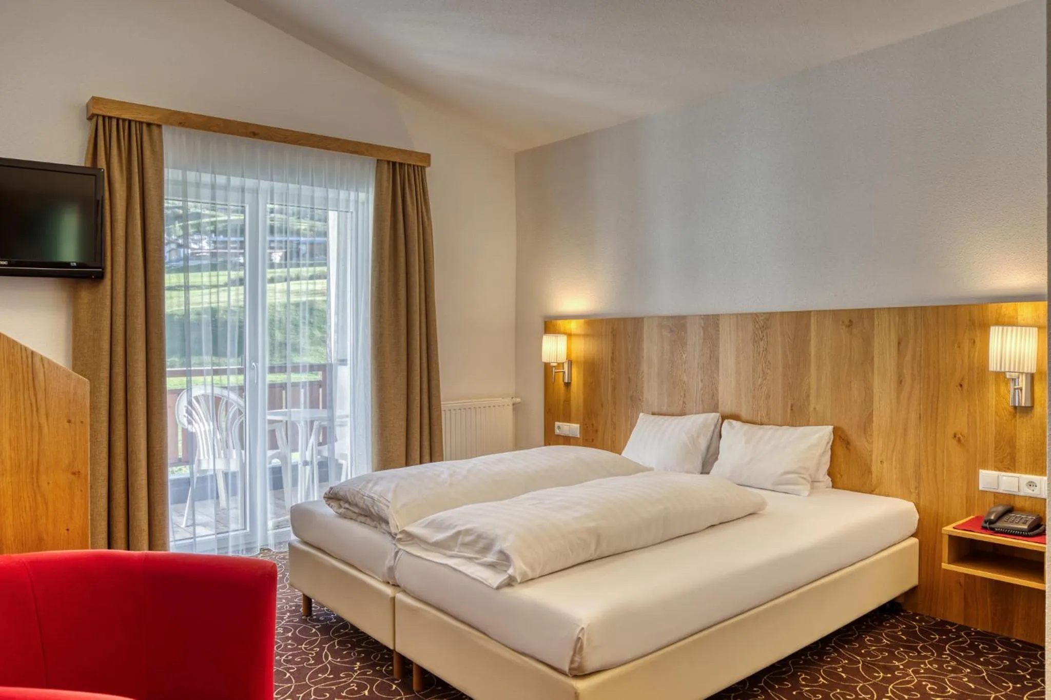 Photo of the whole room, Bed in Hotel Erika