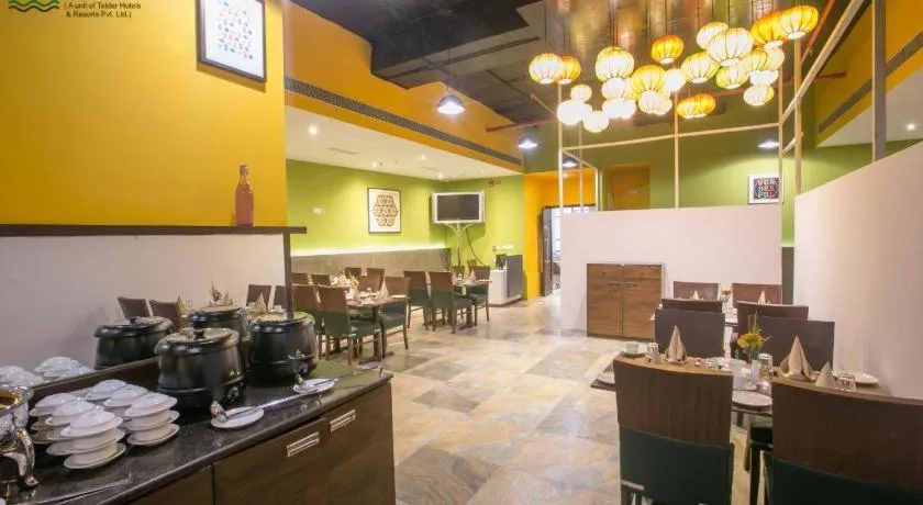 Hotel Mumbai House Airoli, Navi Mumbai