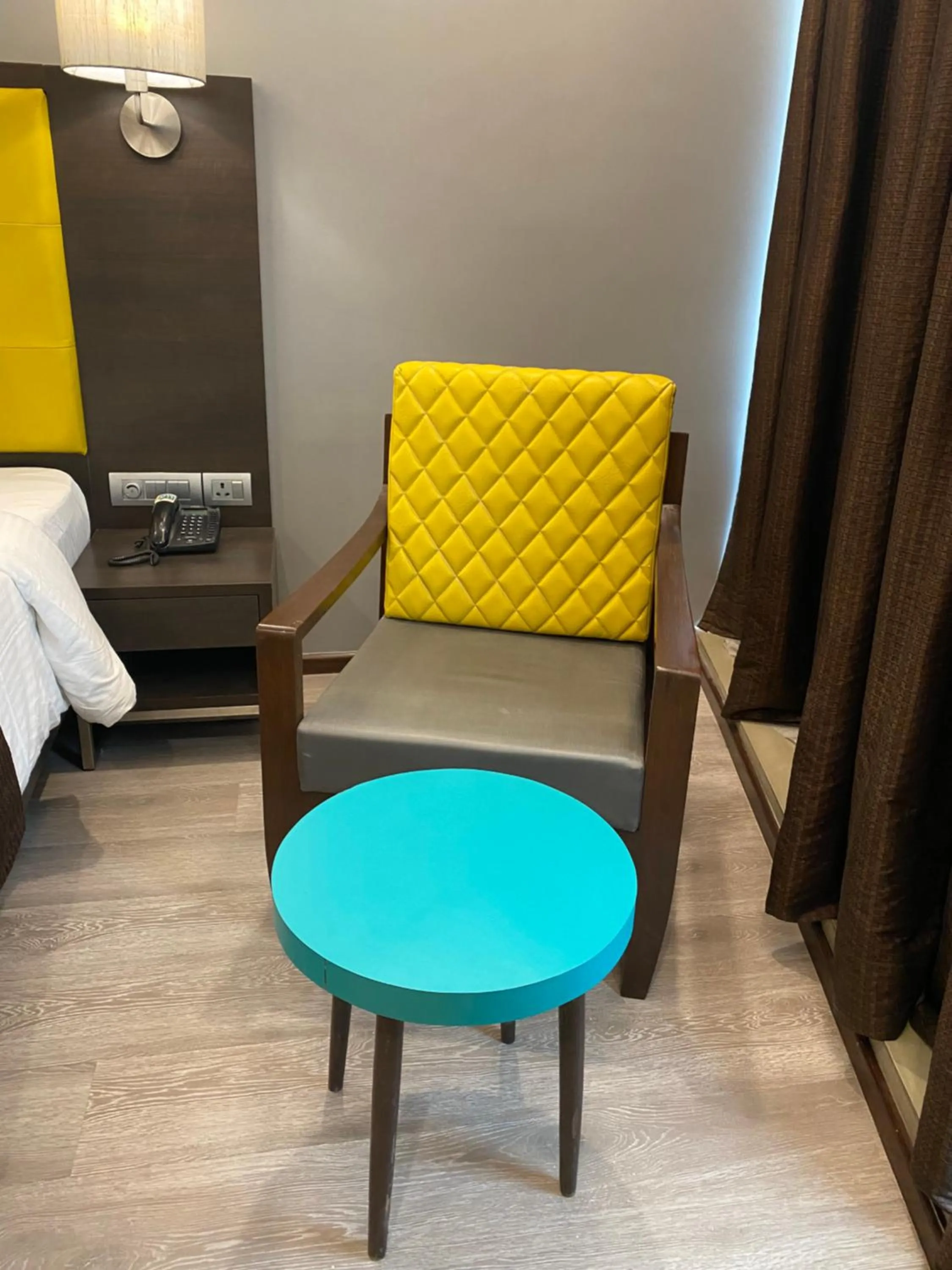 Seating area in Hotel Mumbai House Airoli, Navi Mumbai