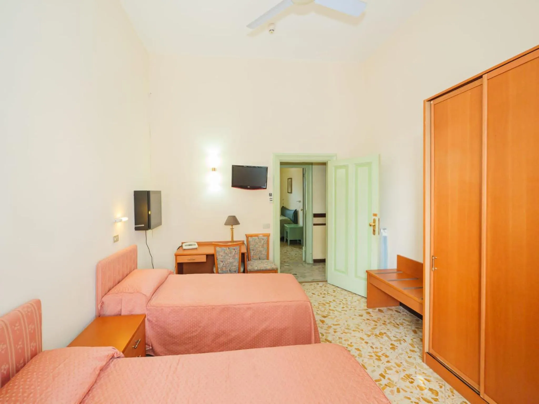 Bed in Hotel Delle Palme