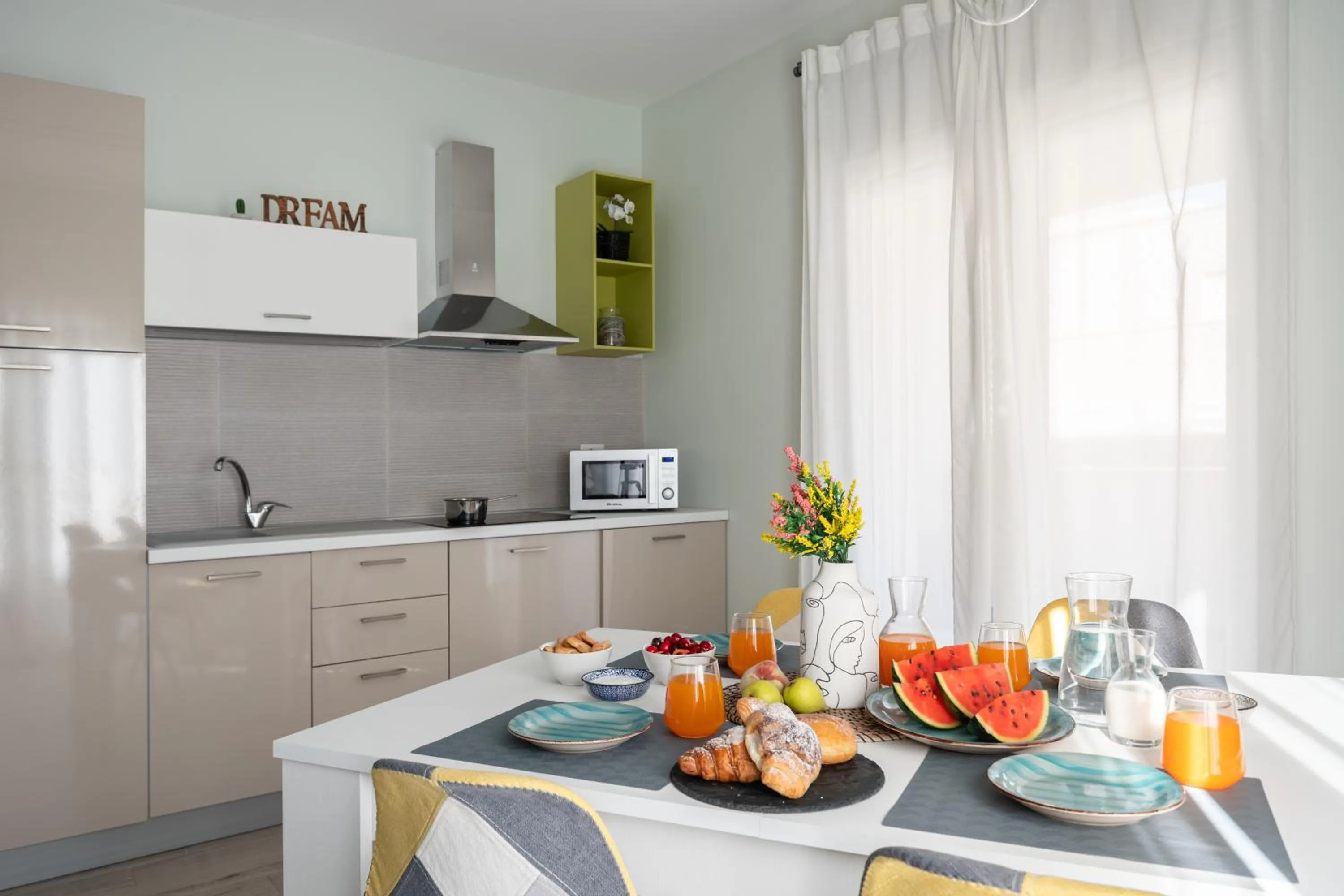 Kitchen or kitchenette in Volturno3 Suites & more