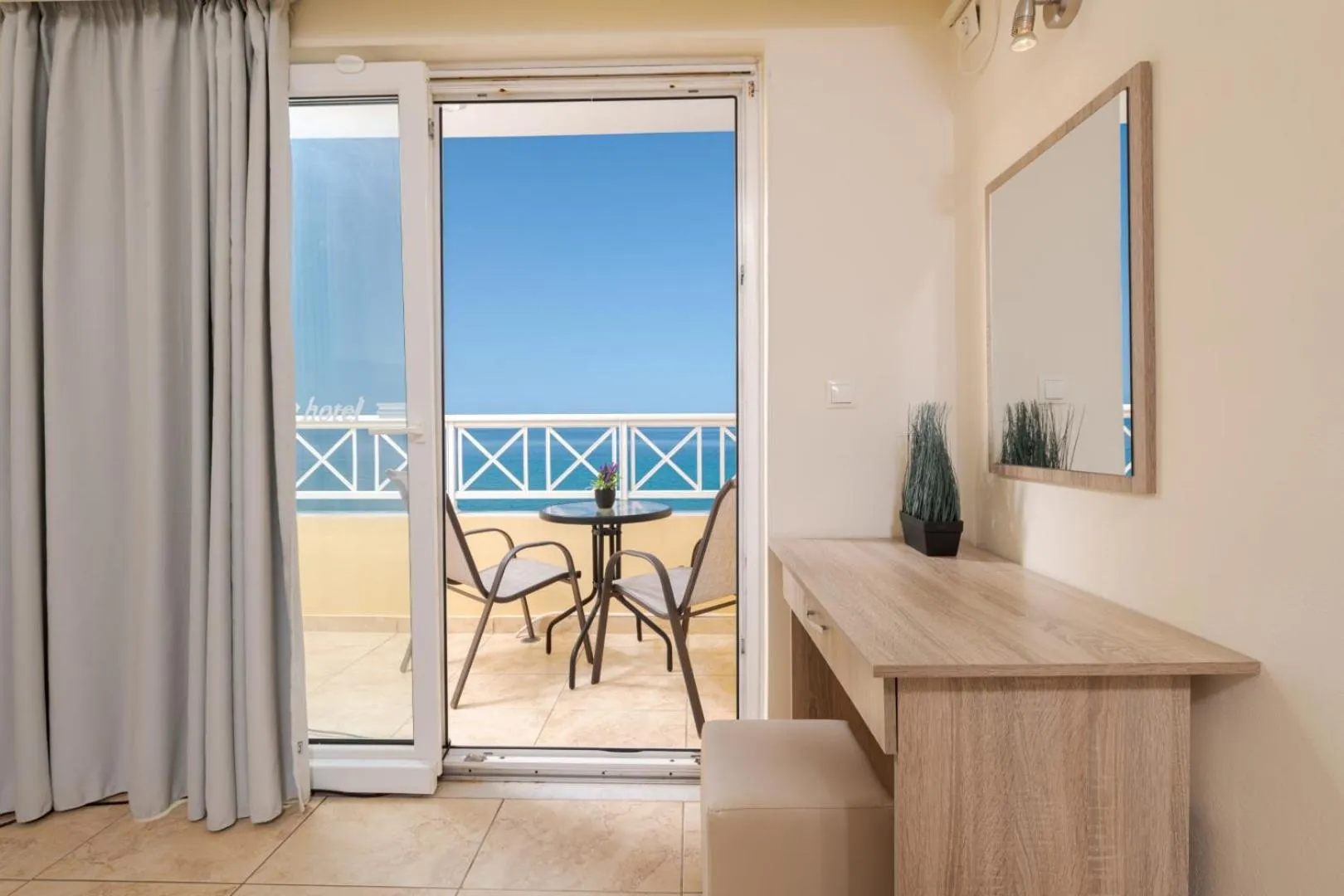 Balcony/Terrace in Nefeli Beach - living by the sea