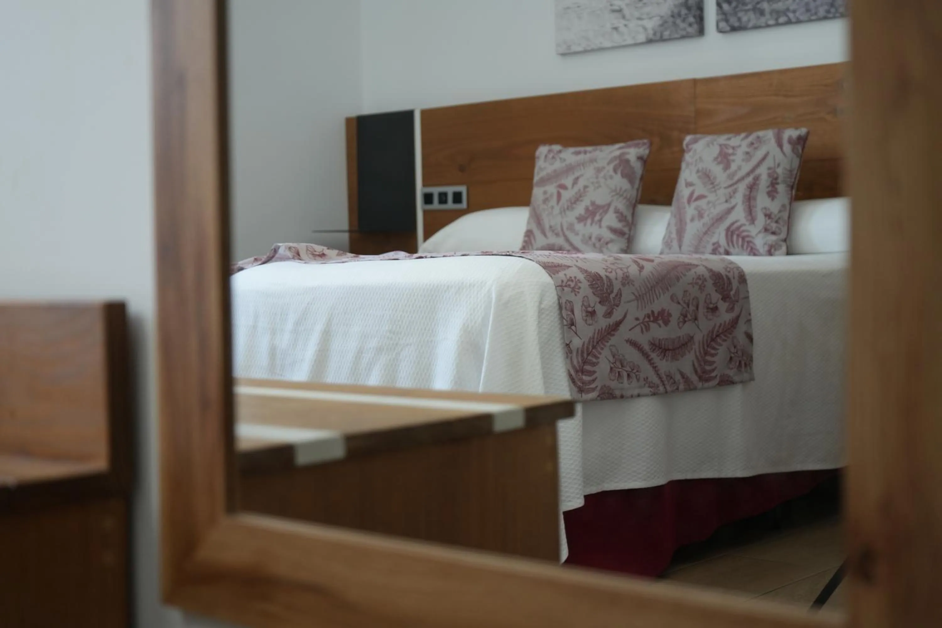 Bed in HOTEL DON RAMIRO