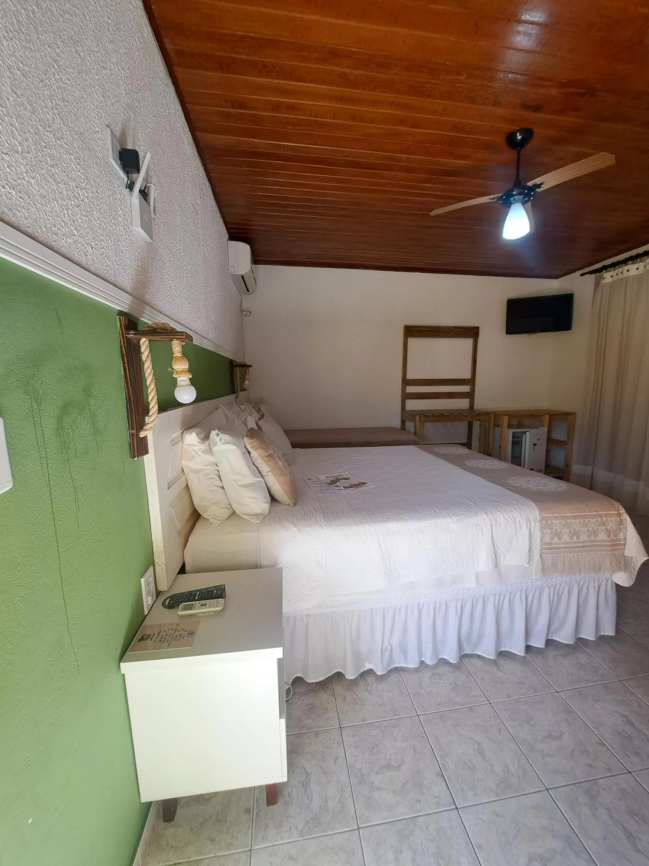 Photo of the whole room, Bed in Pousada Beach Bahia