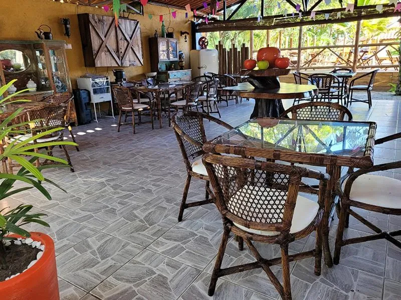 Restaurant/places to eat in Pousada Beach Bahia