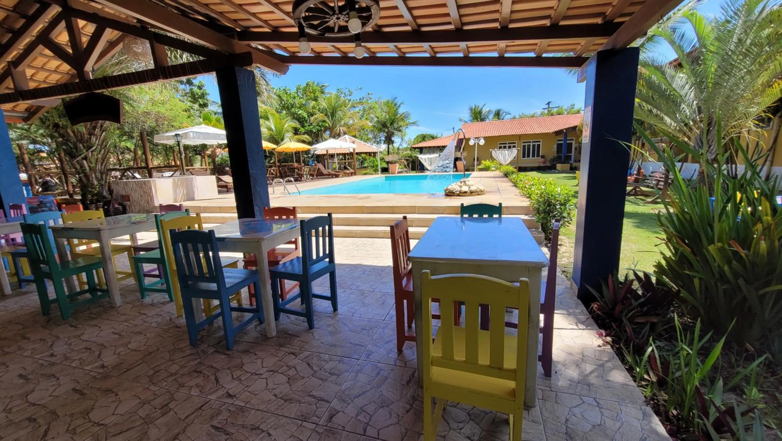 Restaurant/places to eat in Pousada Beach Bahia